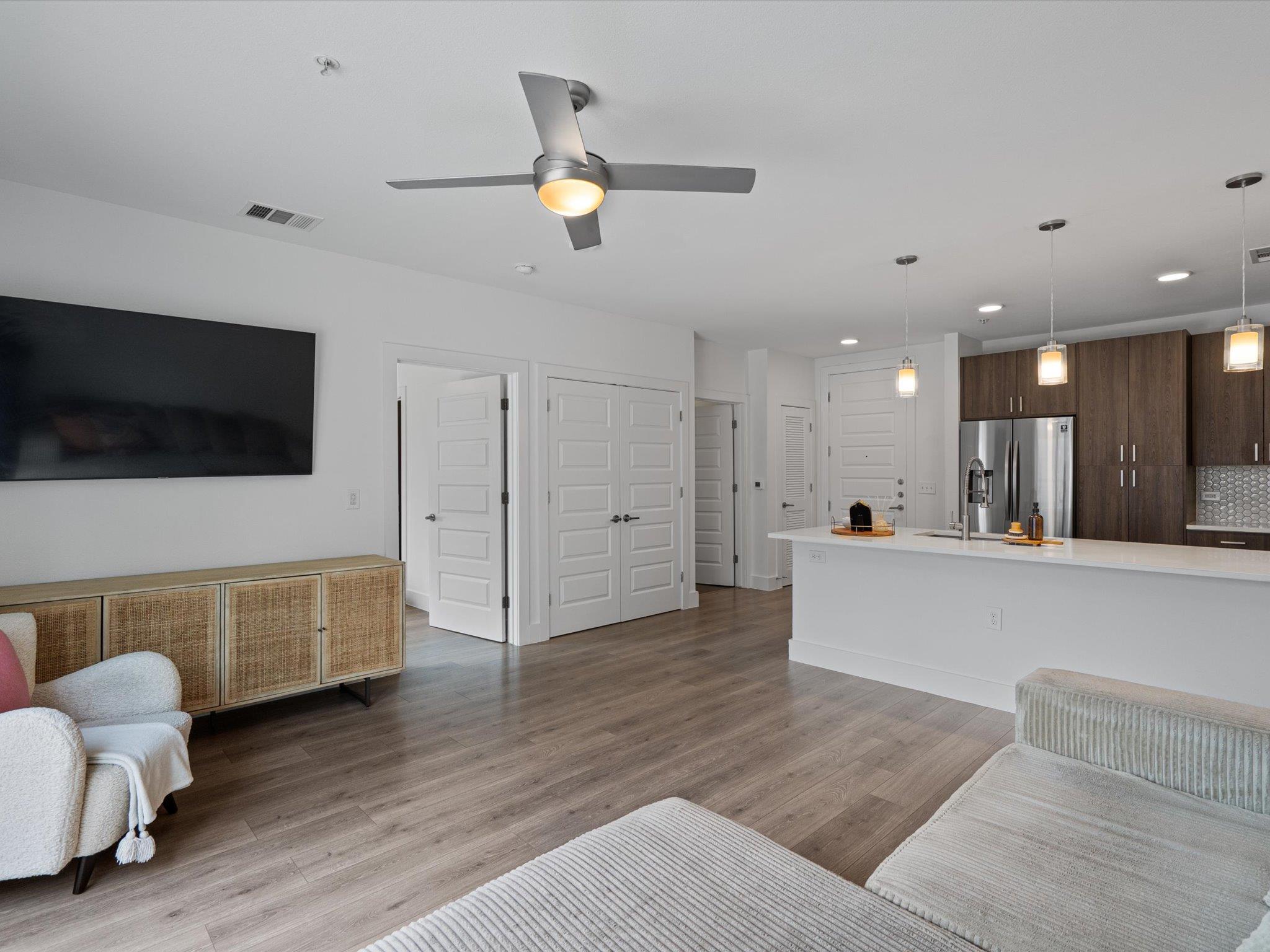 2213 Poquito St # 122, Austin, TX 78722