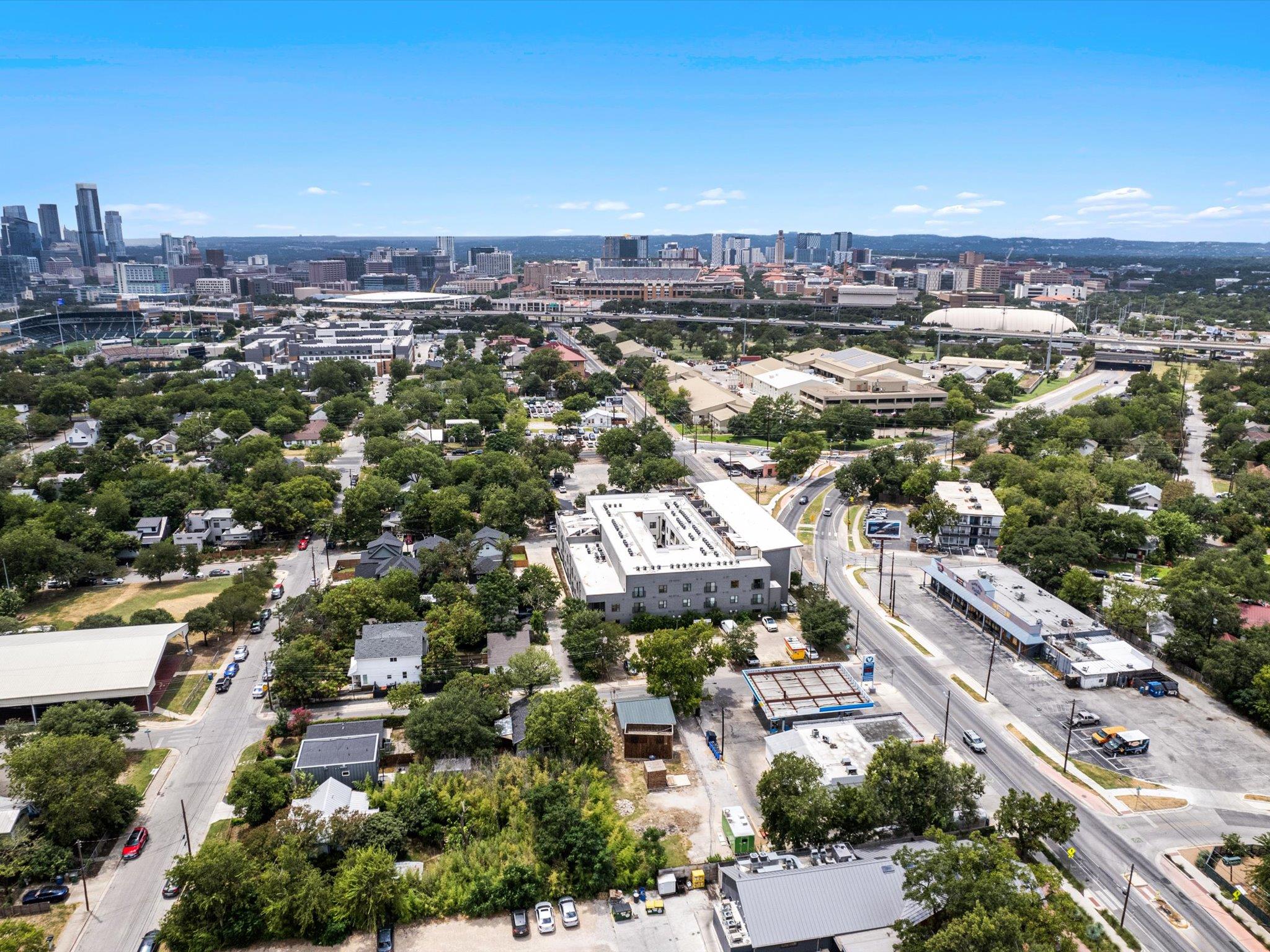 2213 Poquito St # 122, Austin, TX 78722