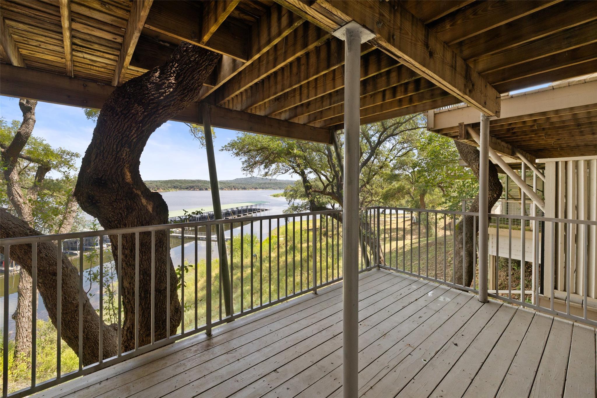 508 Harbor Dr # 5, Spicewood, TX 78669