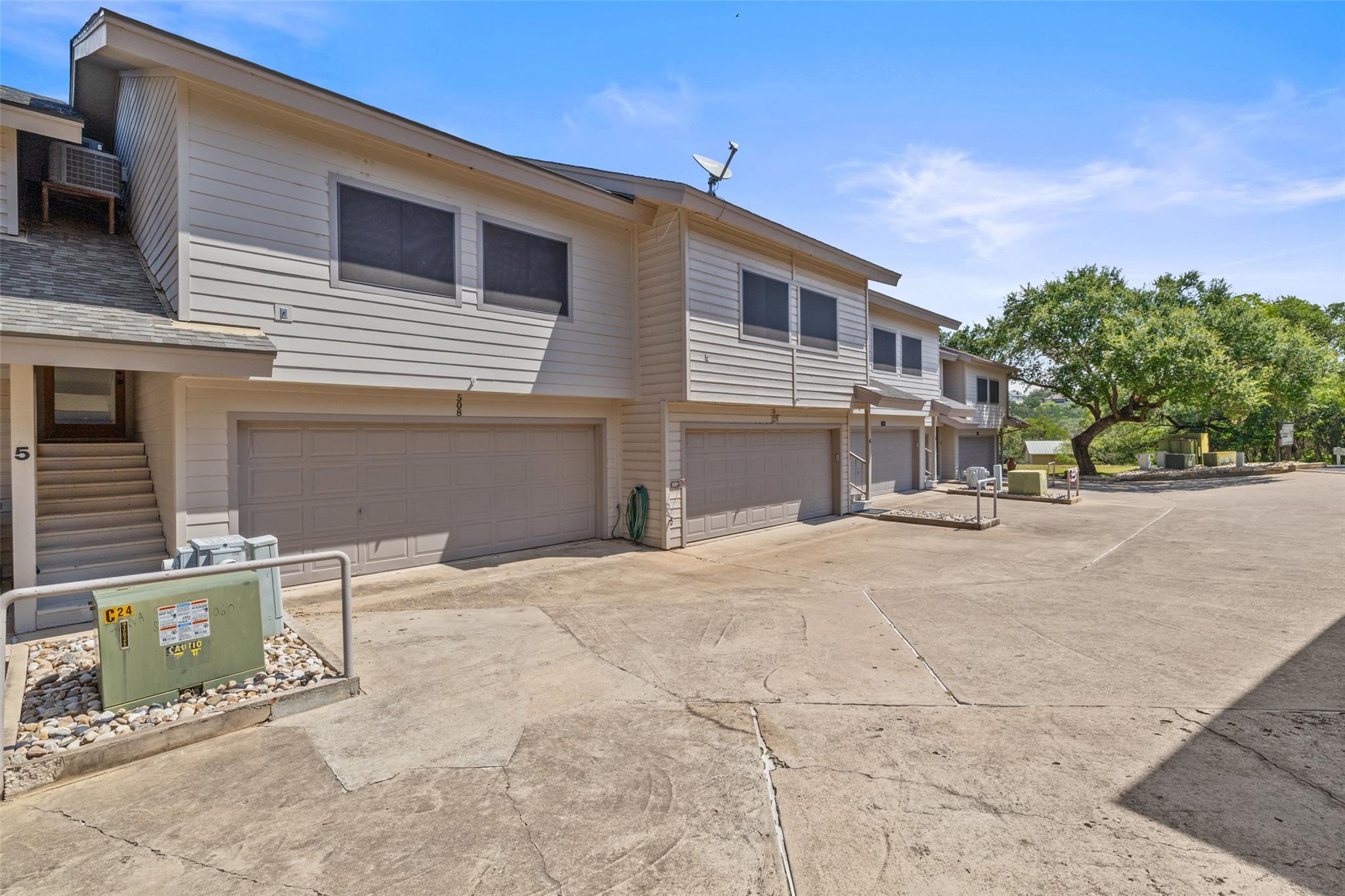 508 Harbor Dr # 5, Spicewood, TX 78669