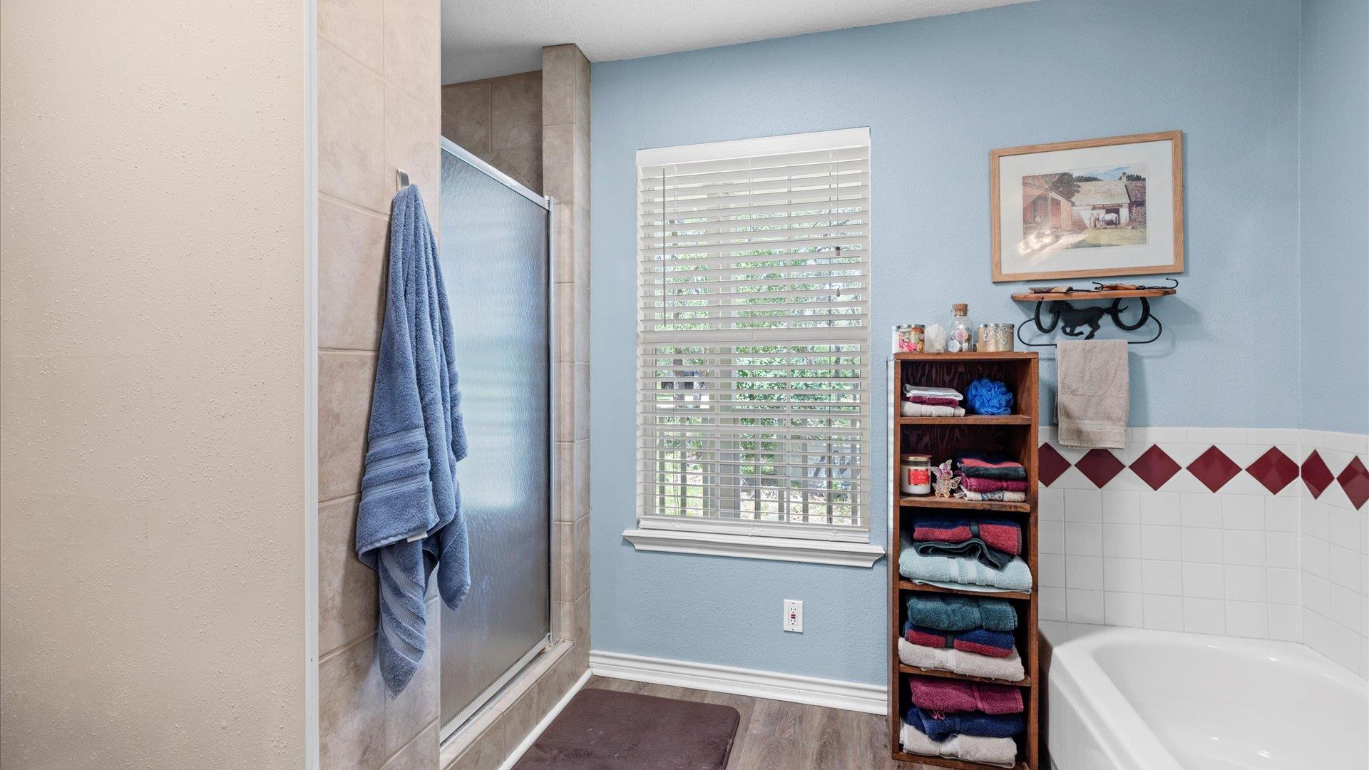 689 Abels Way, Canyon Lake, TX 78133