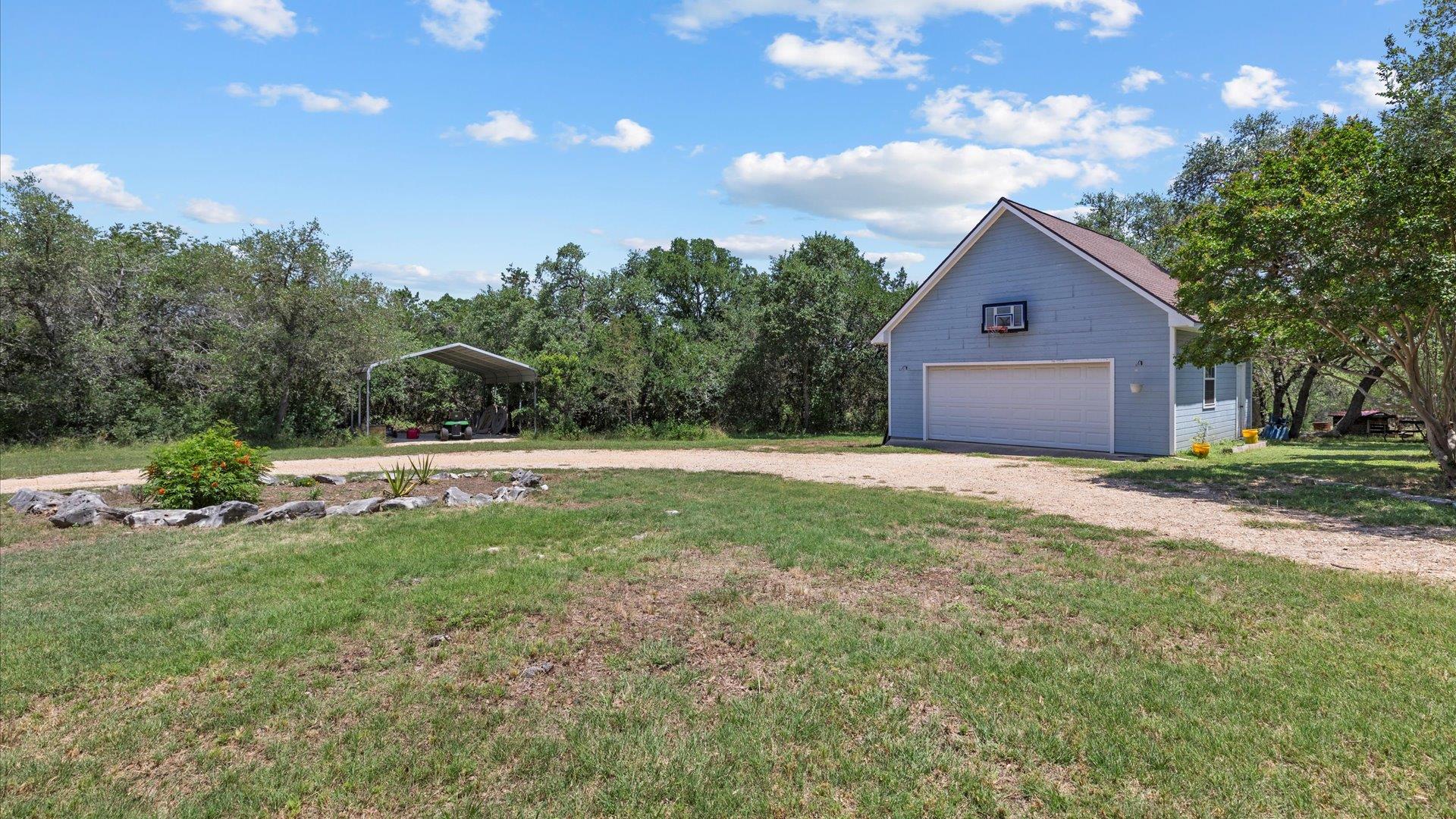 689 Abels Way, Canyon Lake, TX 78133