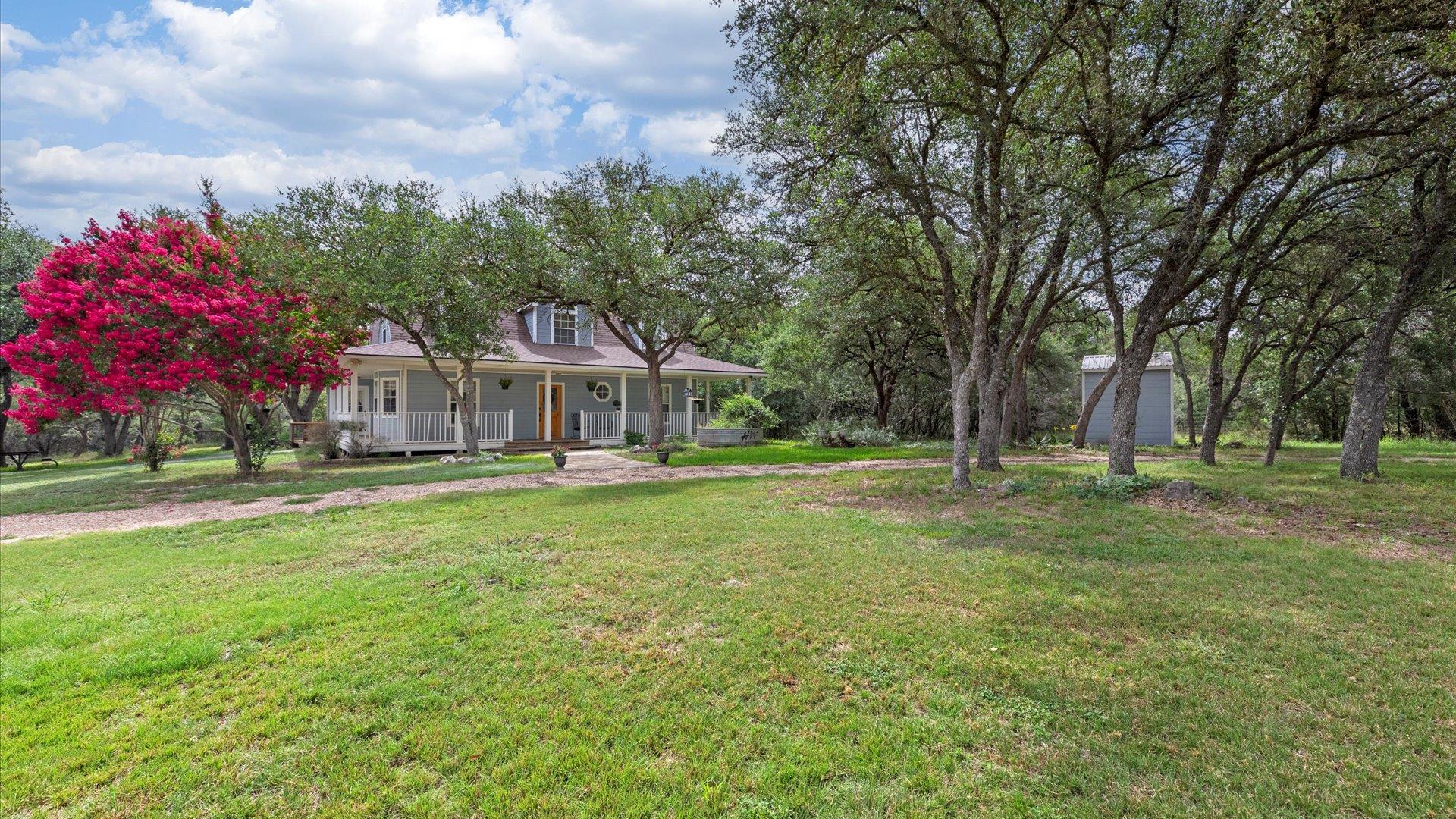 689 Abels Way, Canyon Lake, TX 78133