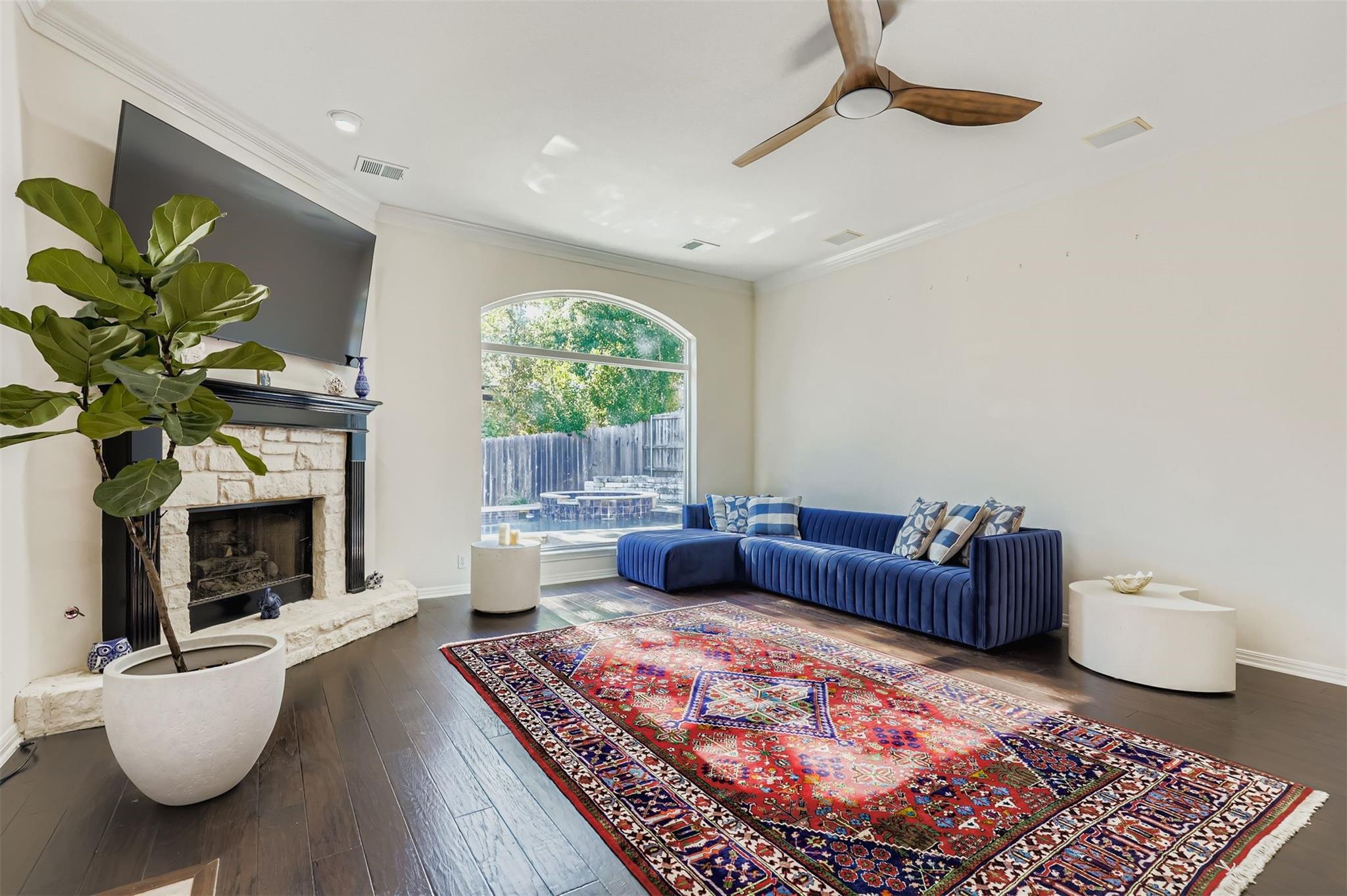 3135 Burks Ln, Austin, TX 78732