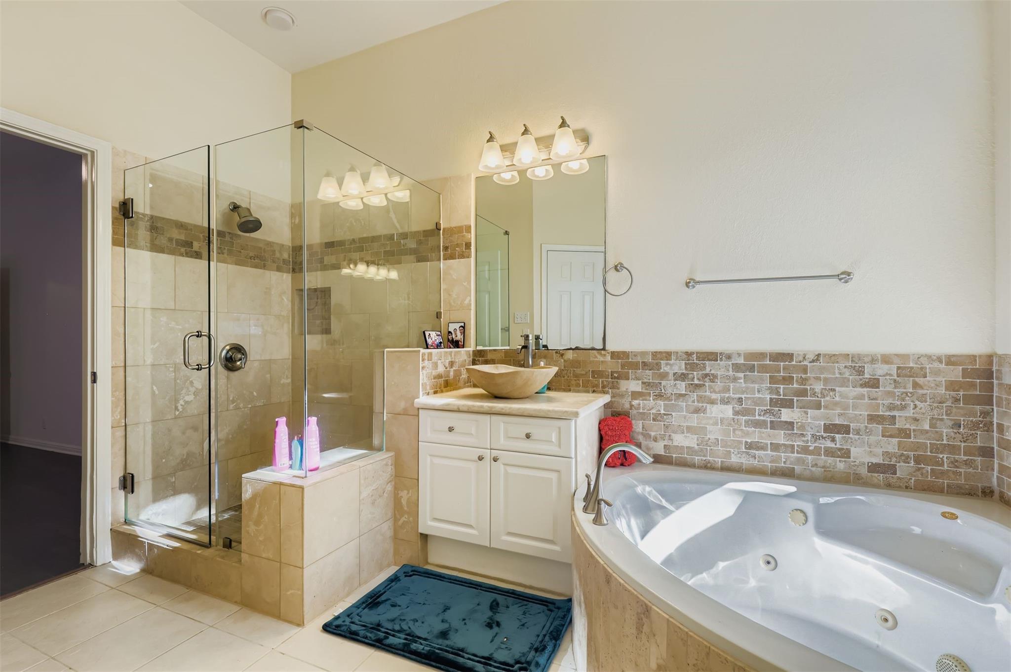 3135 Burks Ln, Austin, TX 78732