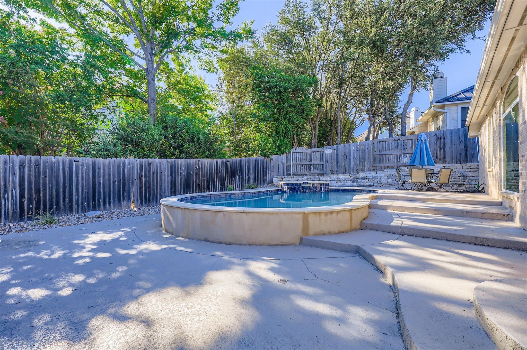 3135 Burks Ln, Austin, TX 78732