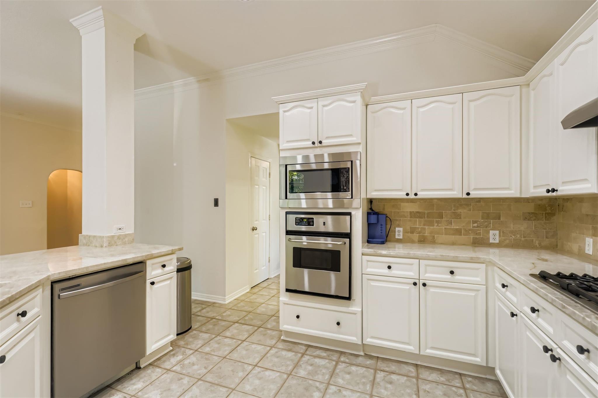 3135 Burks Ln, Austin, TX 78732