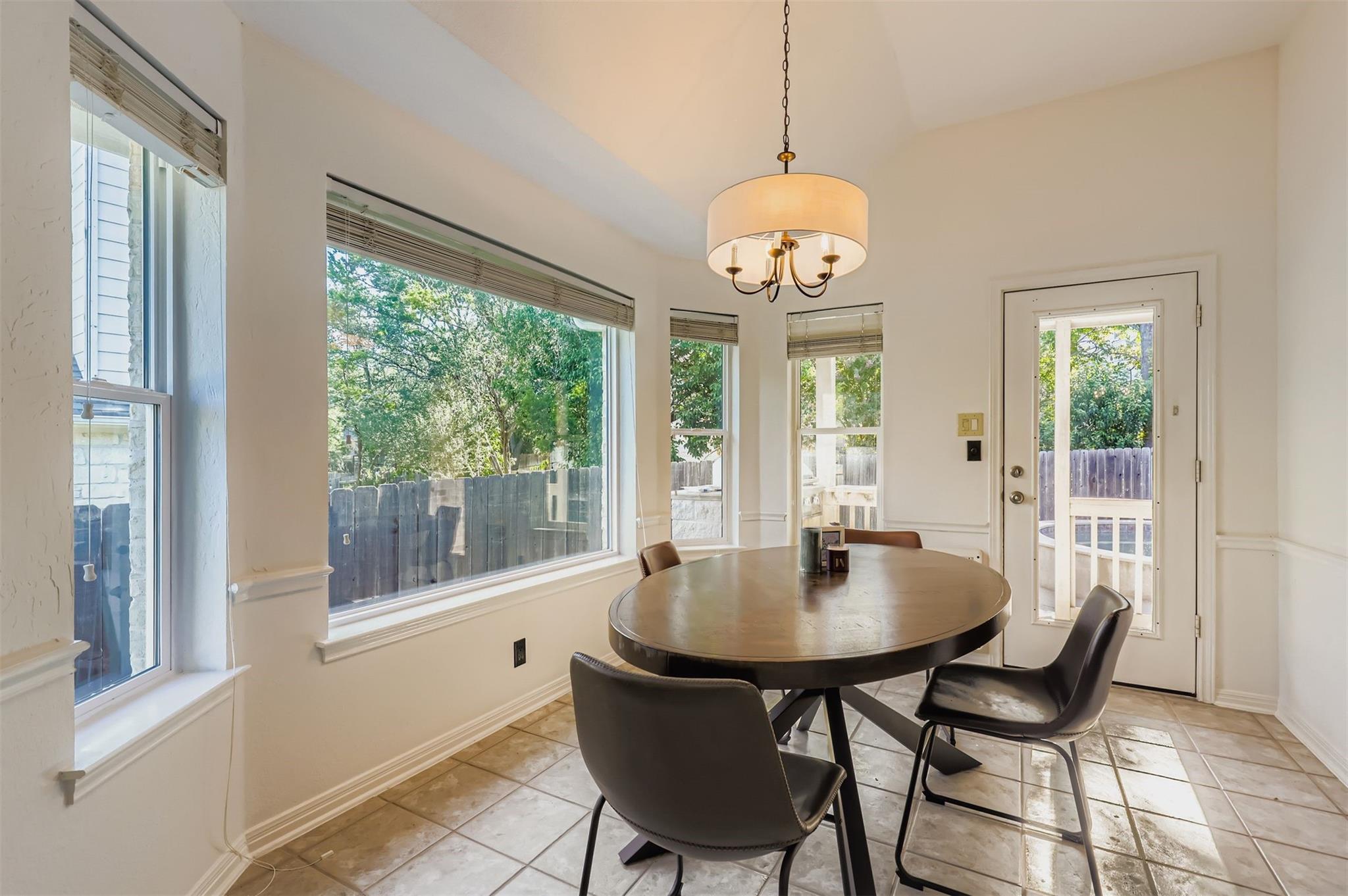 3135 Burks Ln, Austin, TX 78732