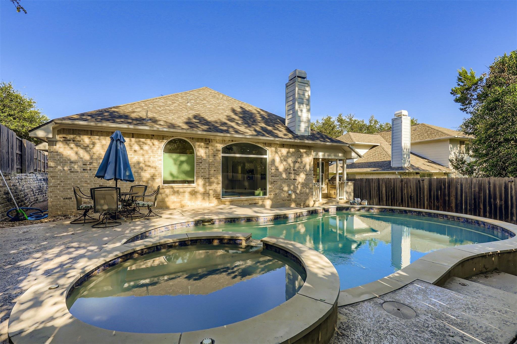 3135 Burks Ln, Austin, TX 78732