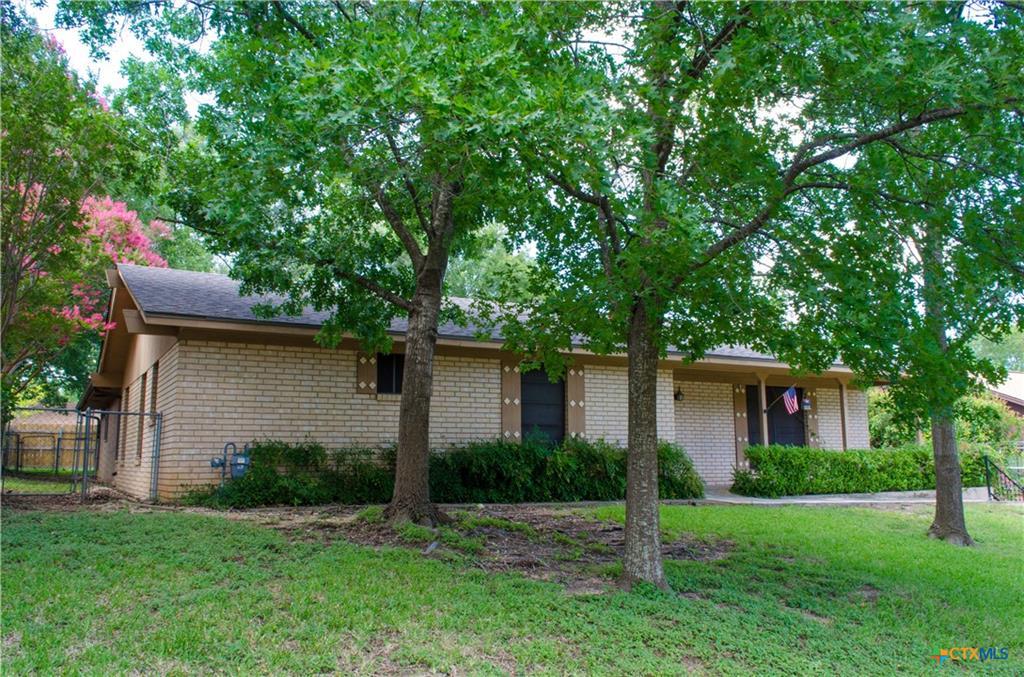 303 E 20th Ave, Belton, TX 76513