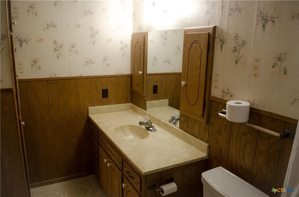 303 E 20th Ave, Belton, TX 76513