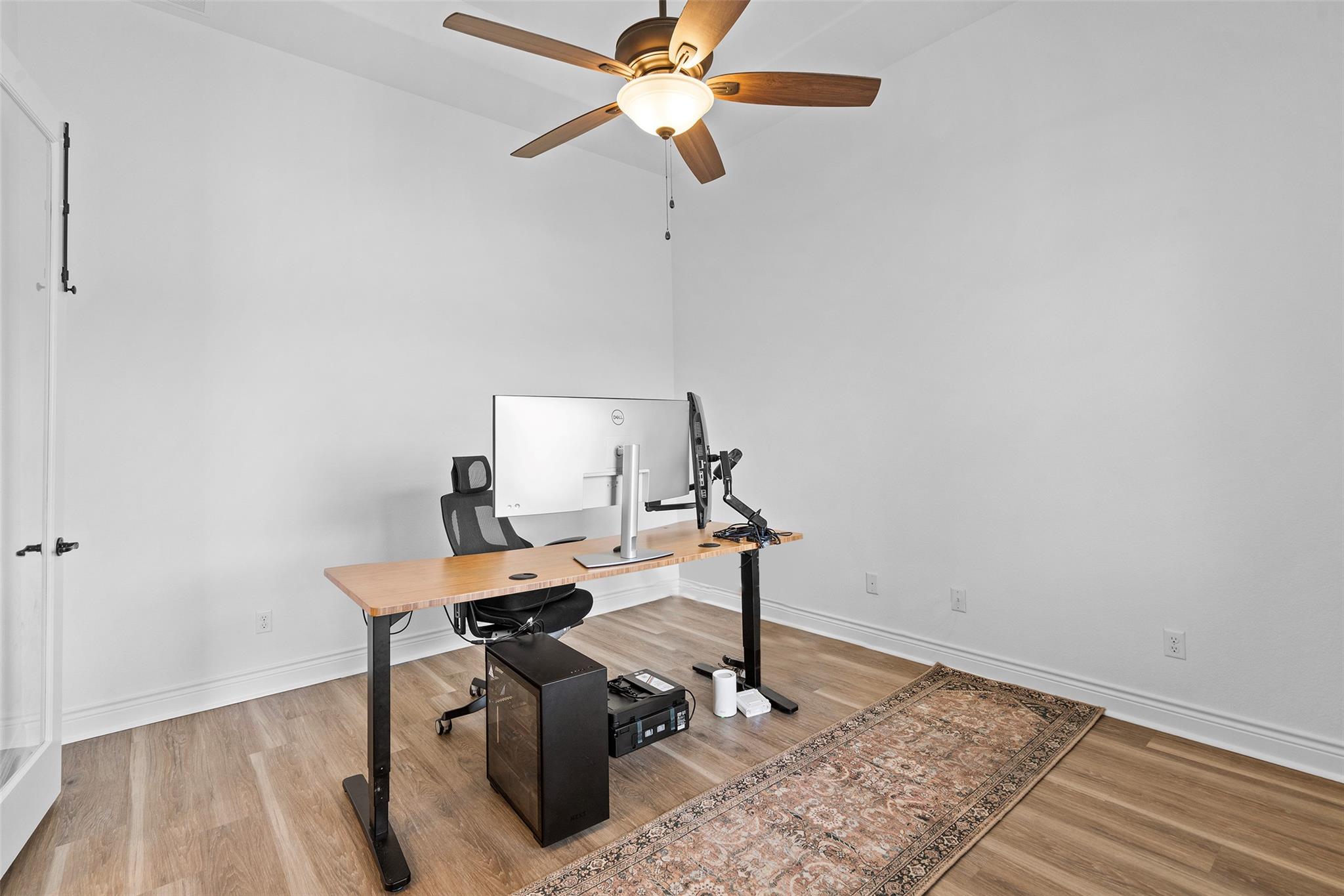 1075 Bluff Woods Dr, Driftwood, TX 78619