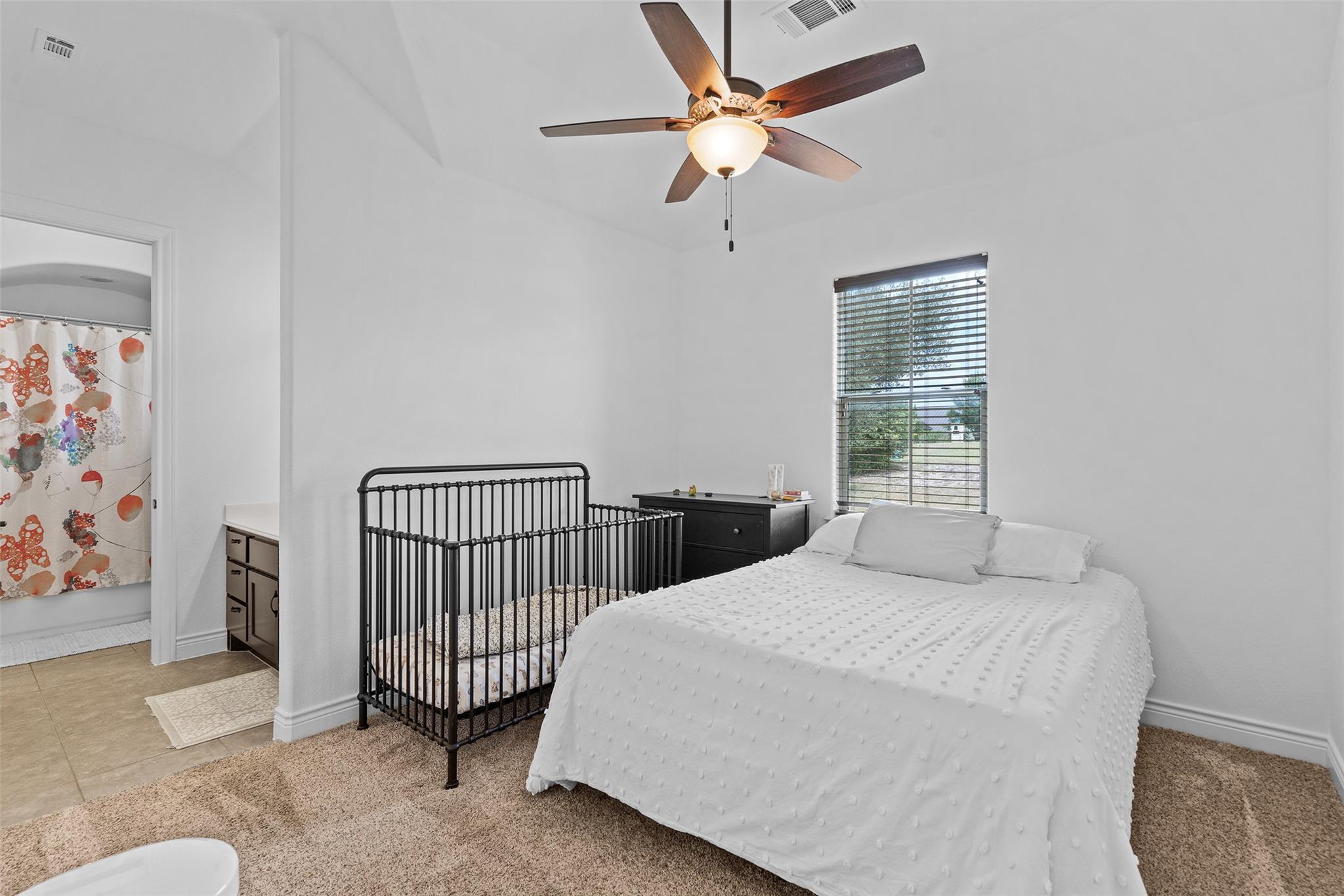 1075 Bluff Woods Dr, Driftwood, TX 78619