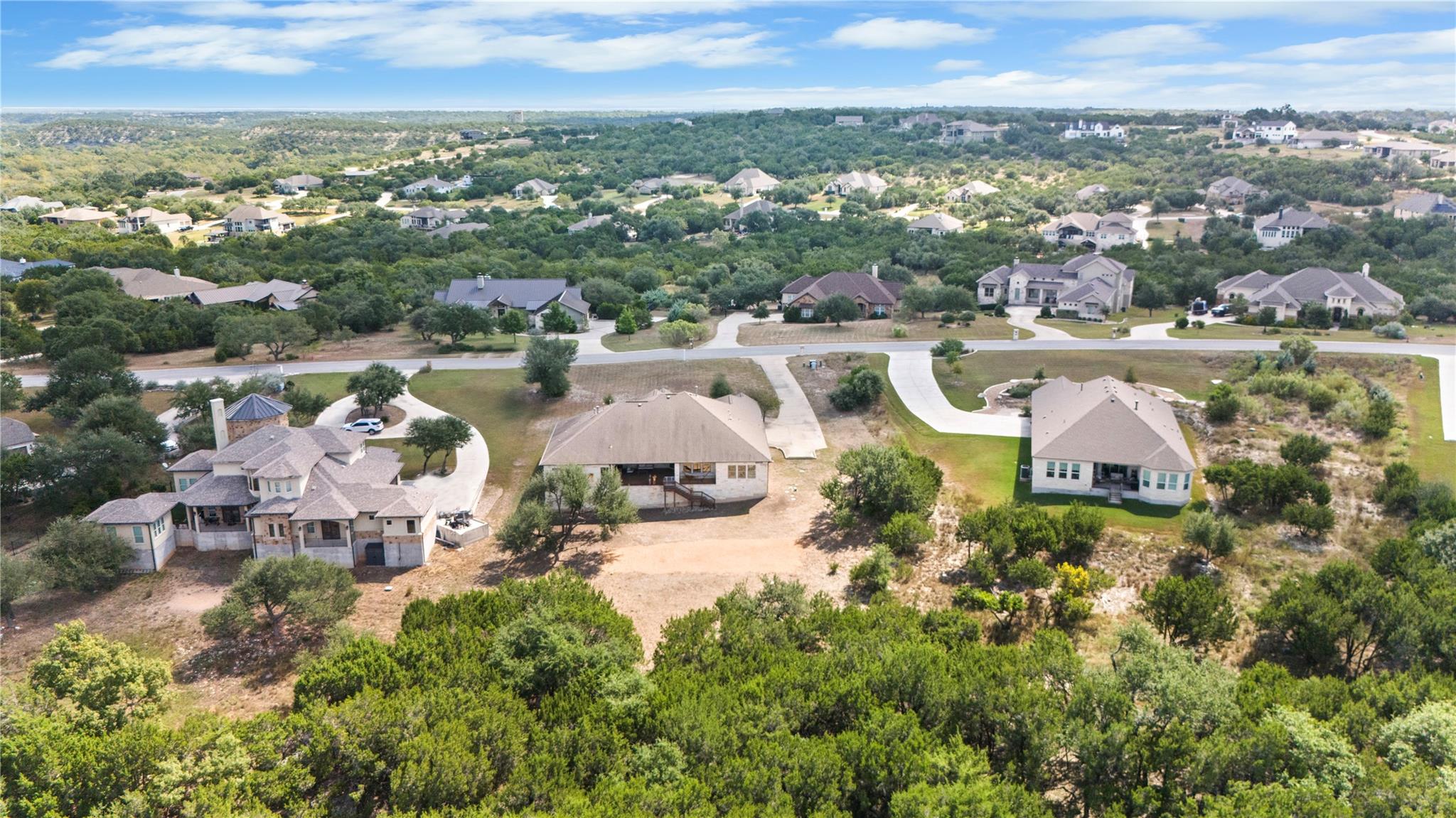 1075 Bluff Woods Dr, Driftwood, TX 78619