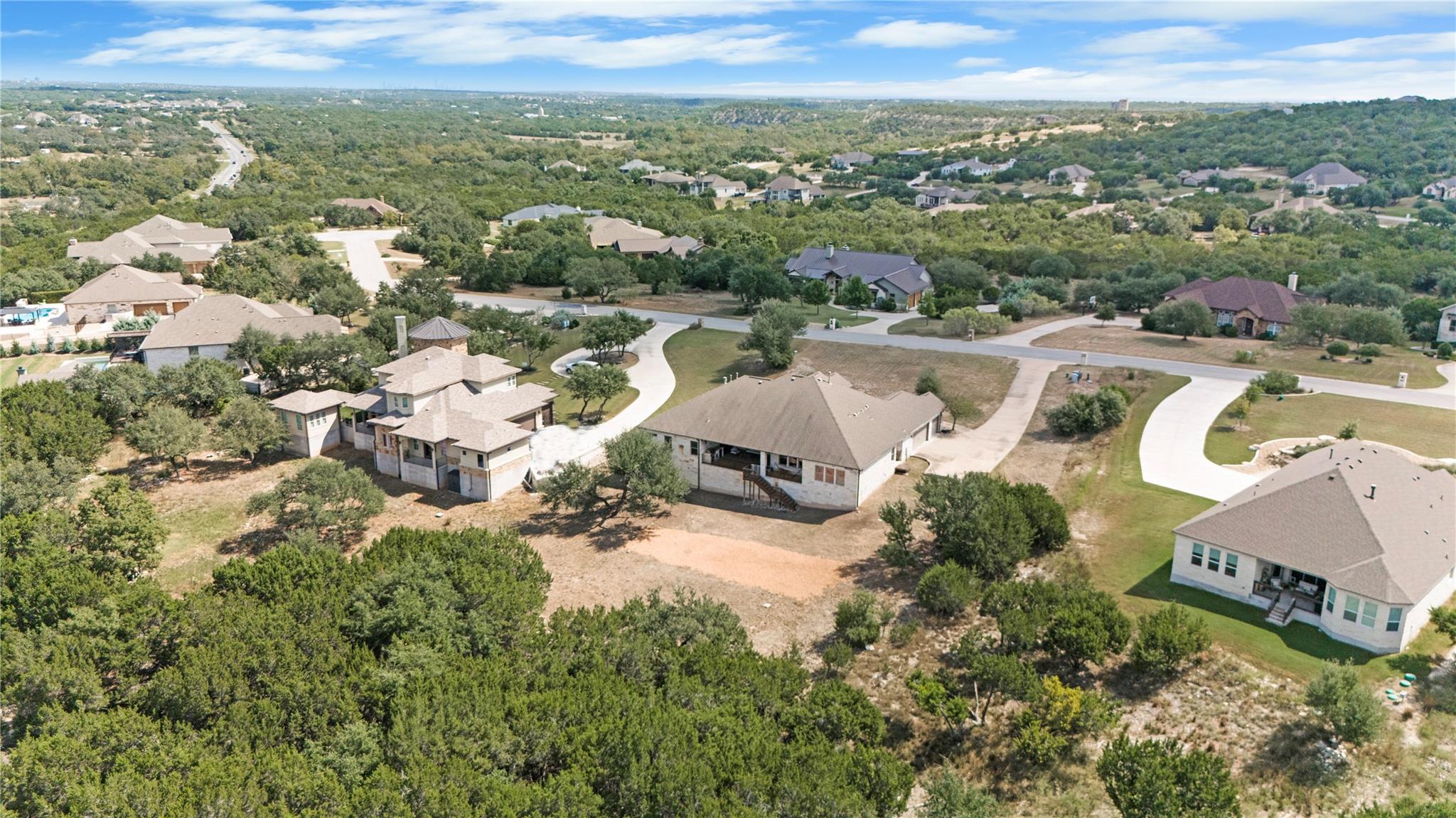 1075 Bluff Woods Dr, Driftwood, TX 78619