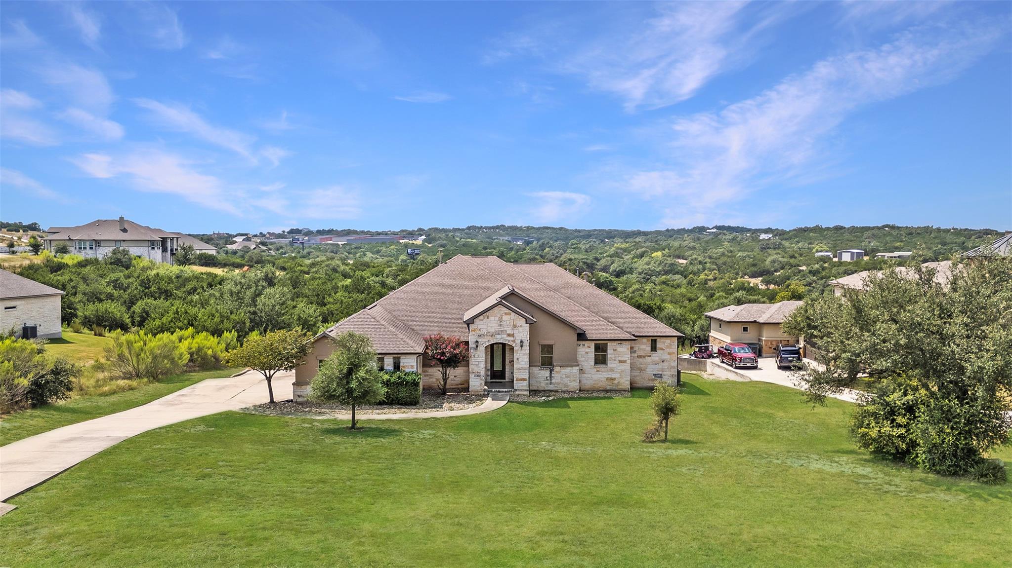 1075 Bluff Woods Dr, Driftwood, TX 78619