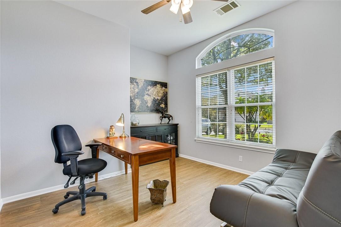 6405 York Bridge Cir, Austin, TX 78749