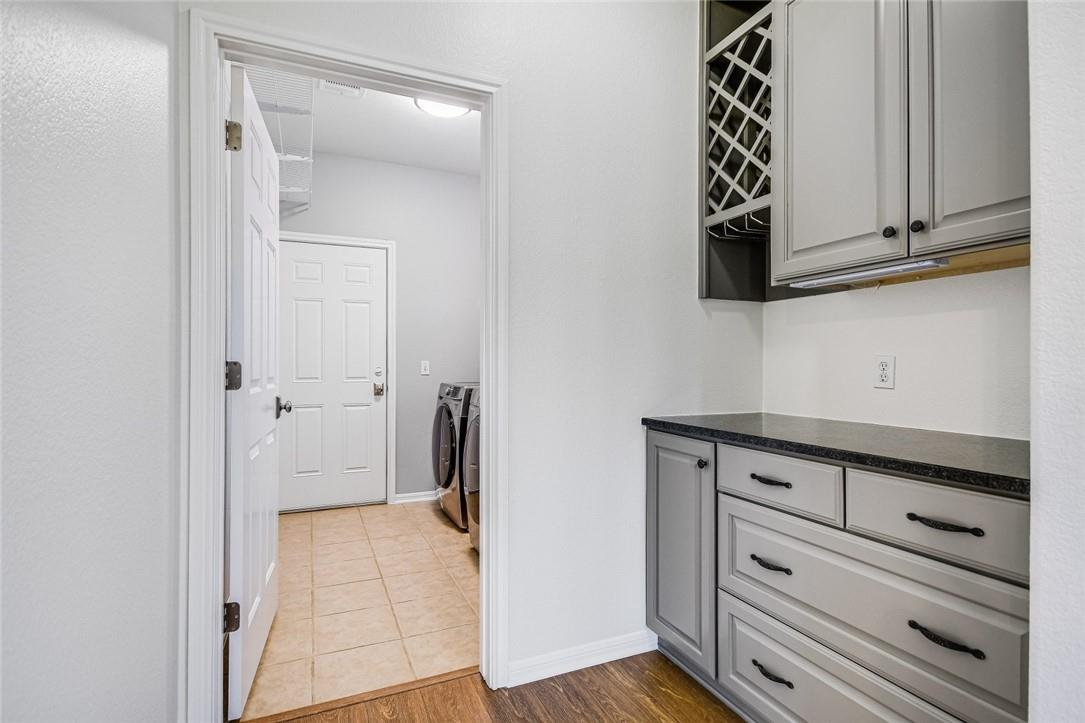 6405 York Bridge Cir, Austin, TX 78749