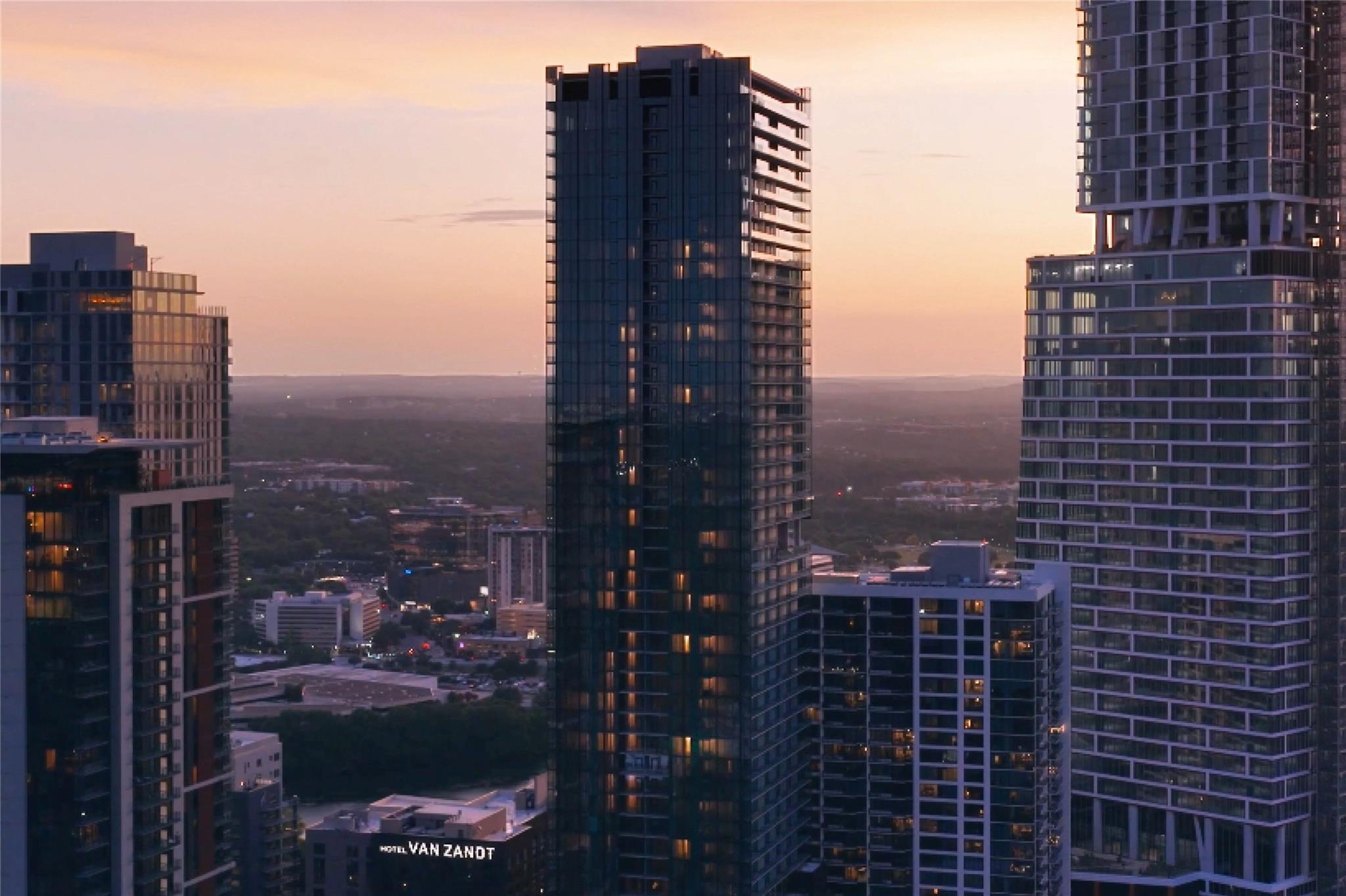 610 Davis St # 3101, Austin, TX 78701