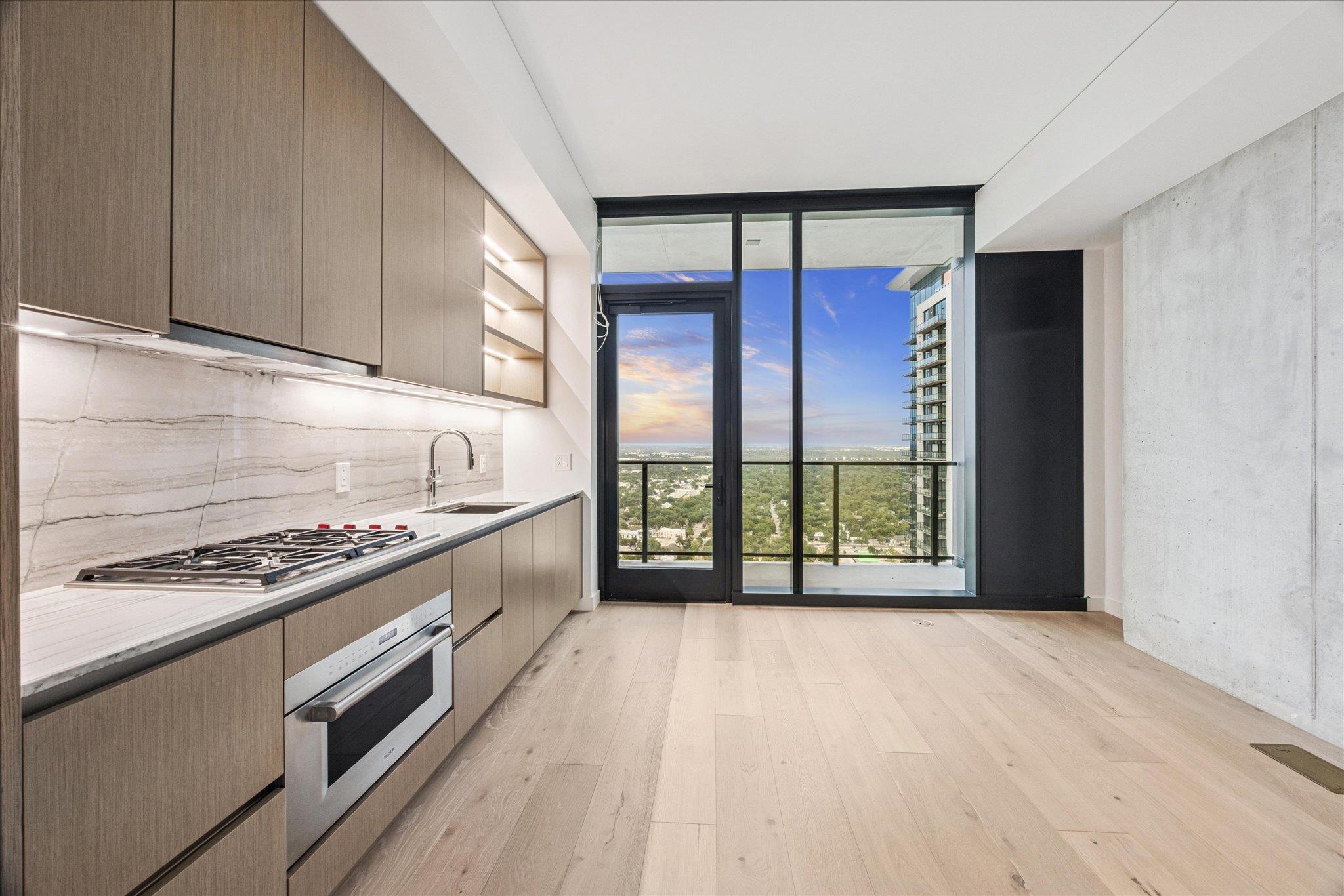 610 Davis St # 3101, Austin, TX 78701