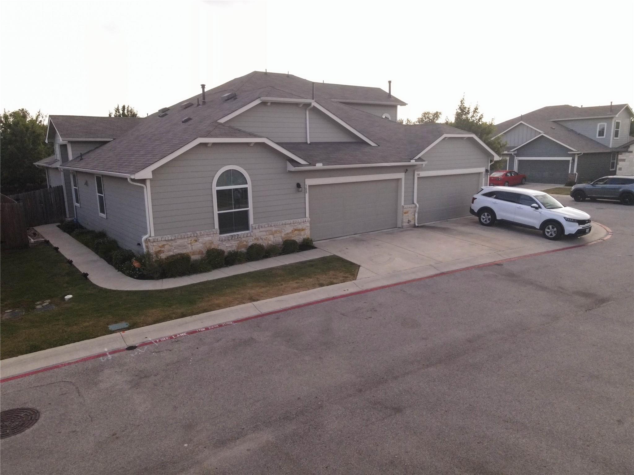 1501 Gropius Ln # 30B, Pflugerville, TX 78660