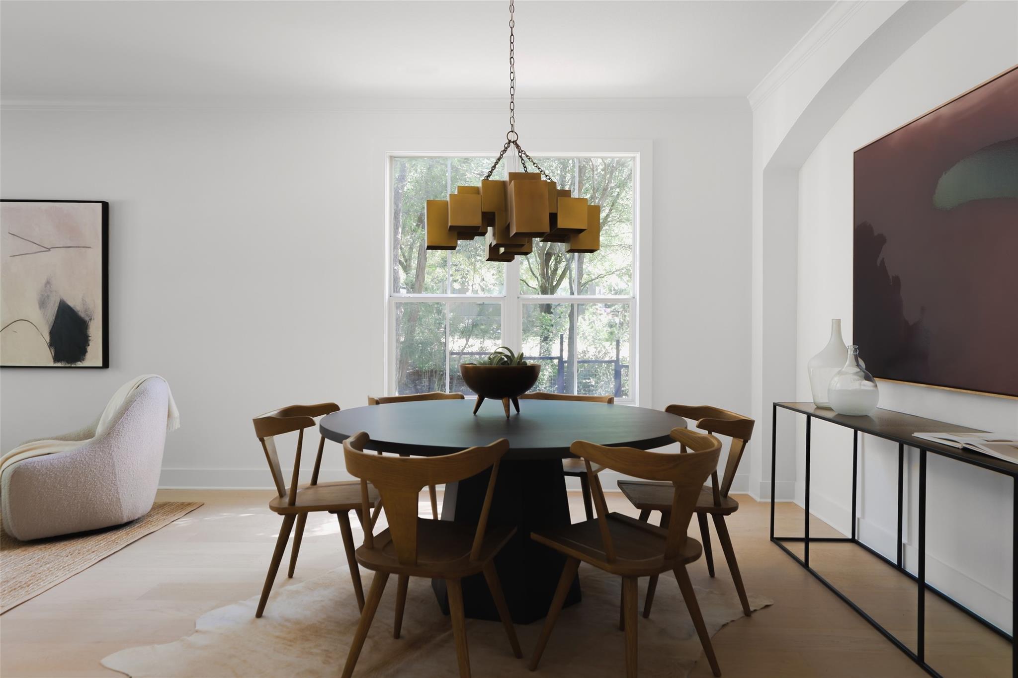 18 N Peak Rd, West Lake Hills, TX 78746