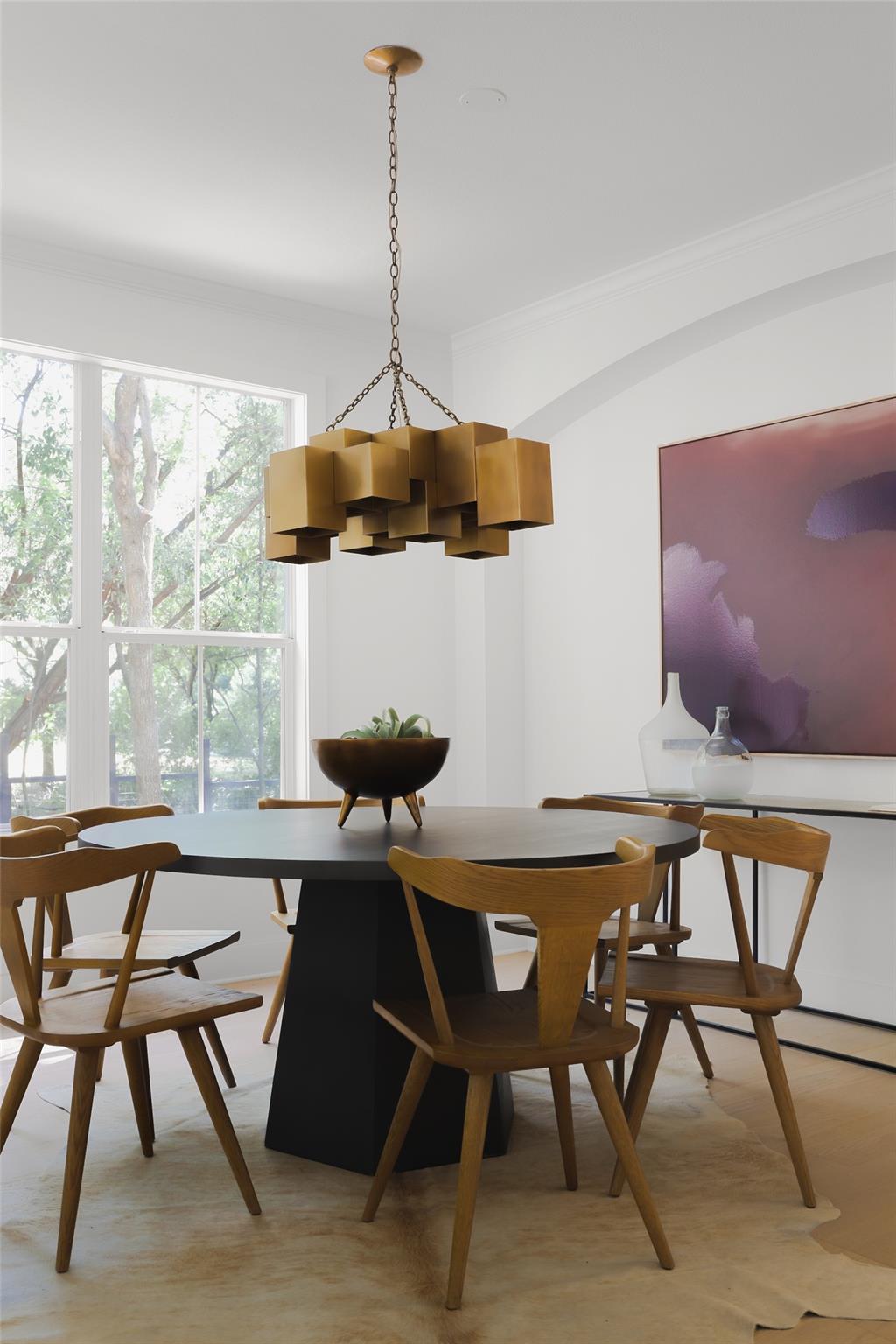 18 N Peak Rd, West Lake Hills, TX 78746