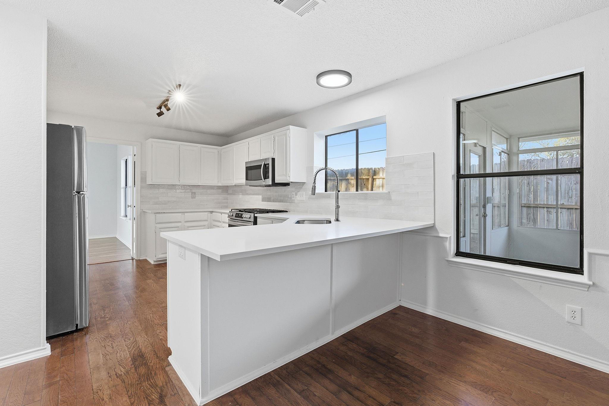 1106 Split Oak Cv, Pflugerville, TX 78660