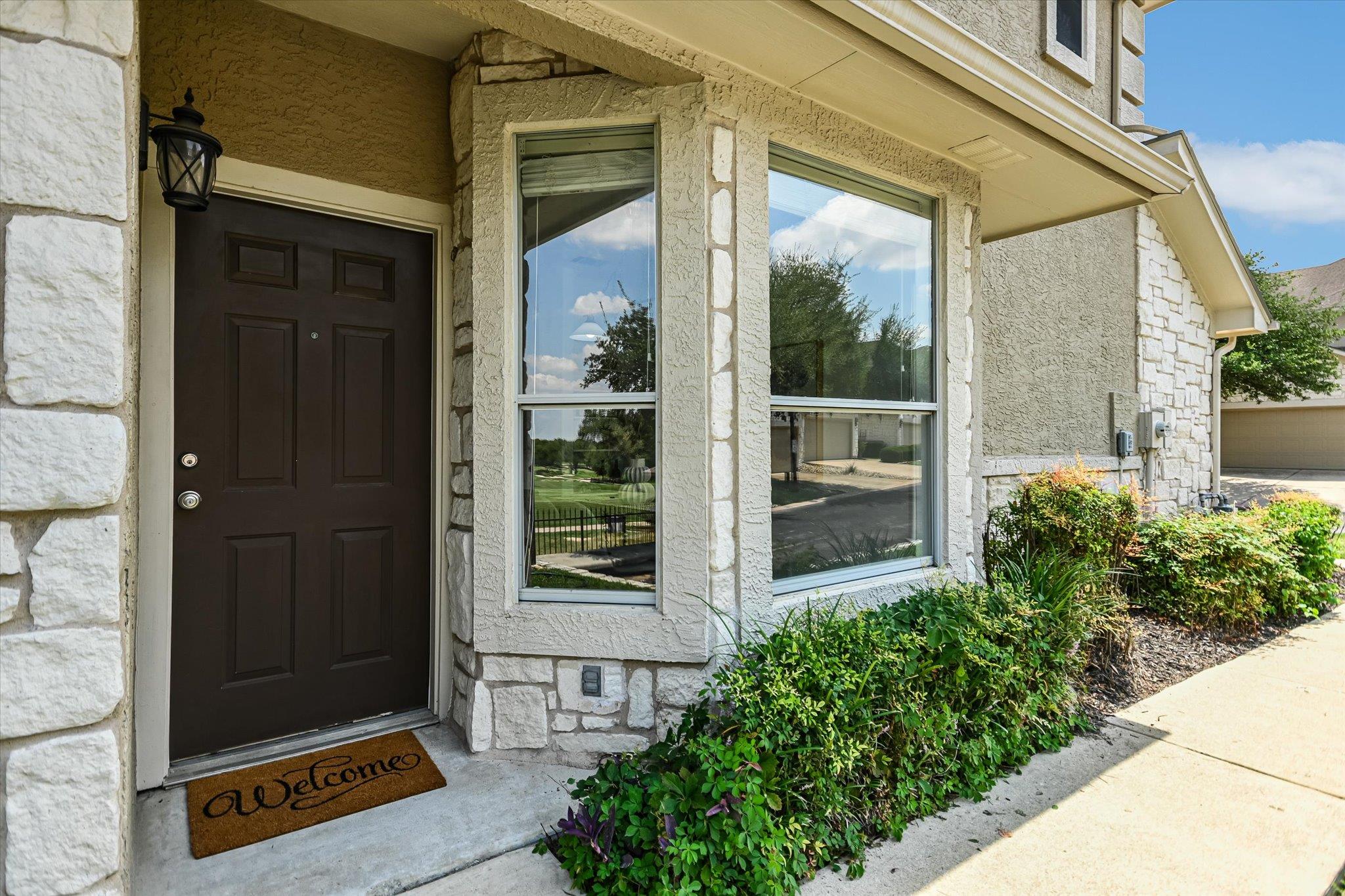 3300 Forest Creek Dr # 14, Round Rock, TX 78664