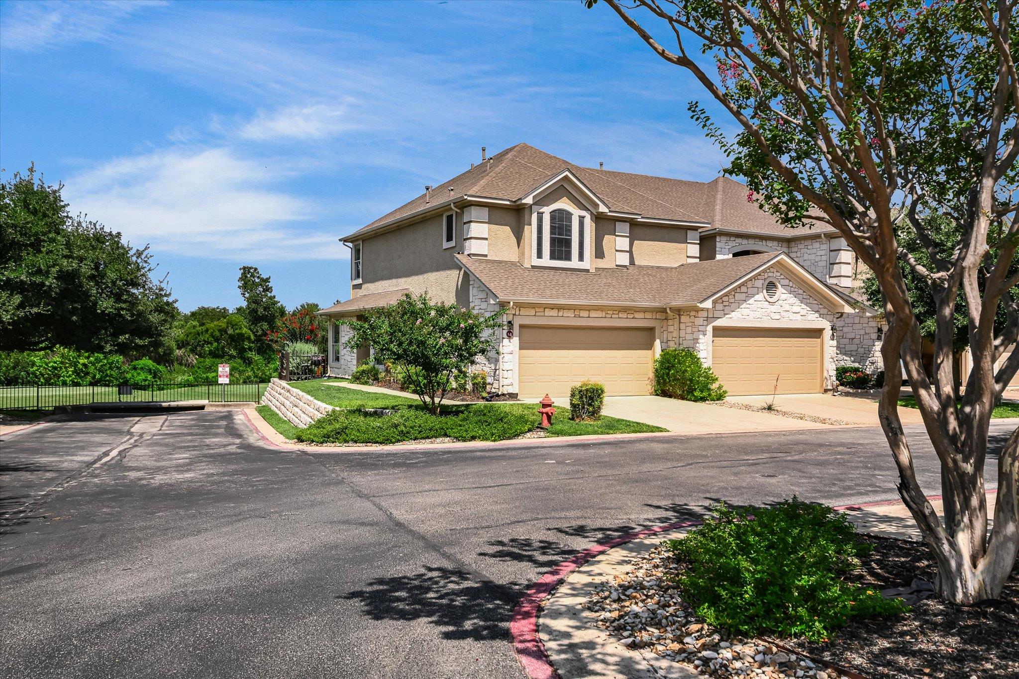 3300 Forest Creek Dr # 14, Round Rock, TX 78664