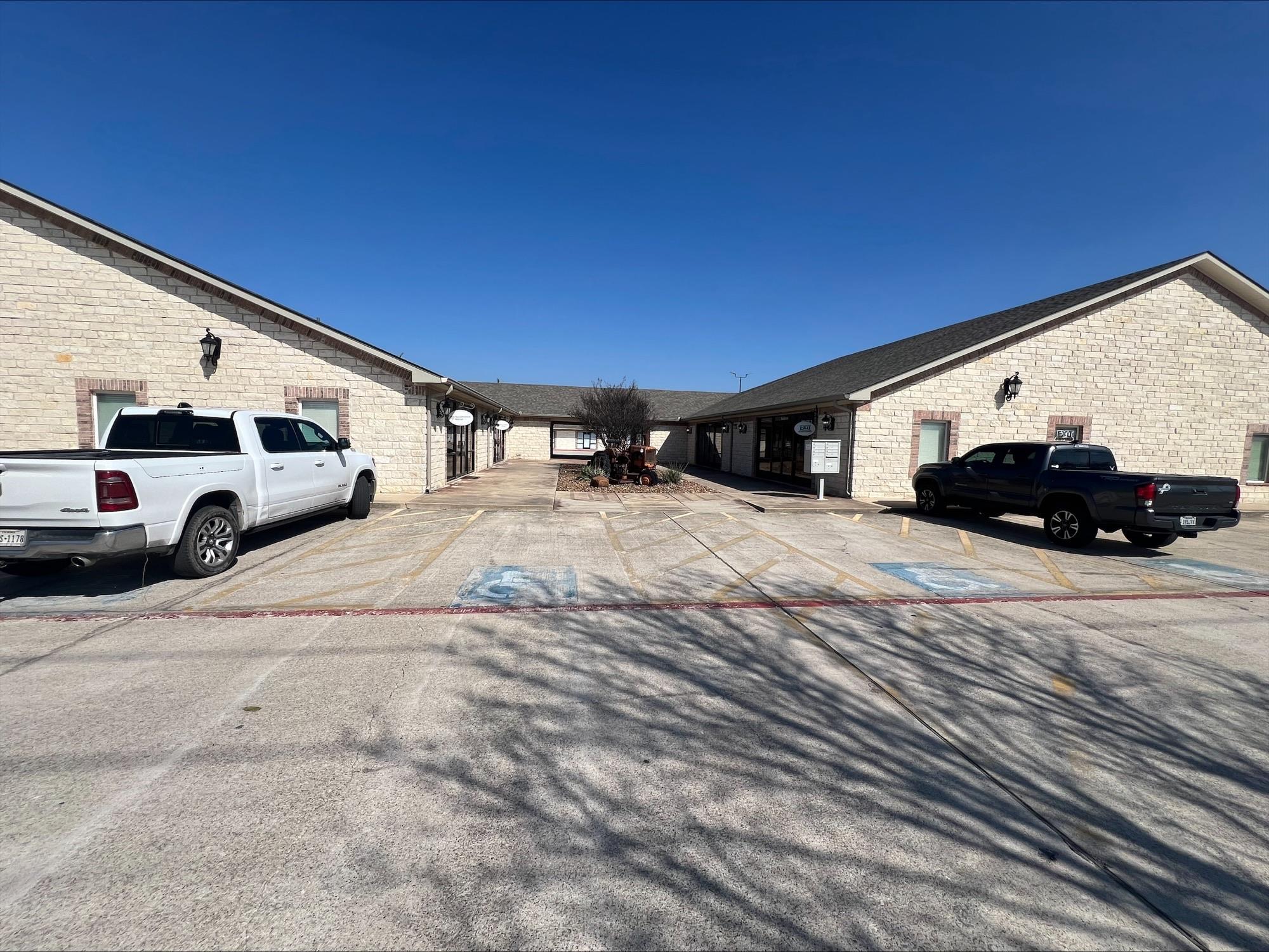 4003 W Stan Schlueter Loop, Killeen, TX 76549