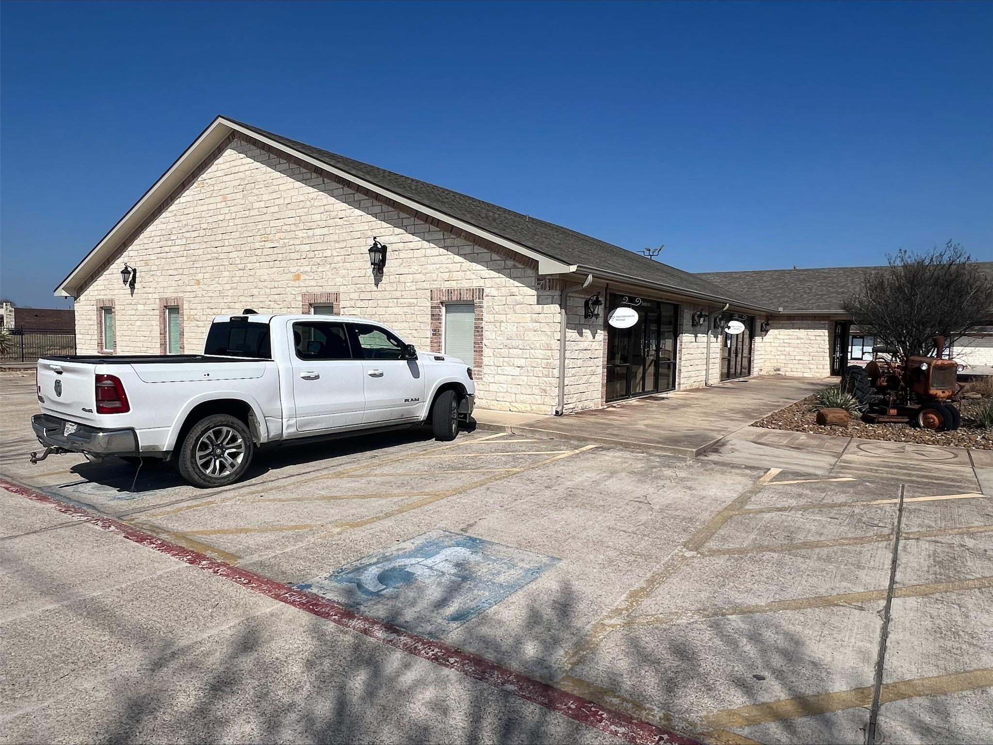 4003 W Stan Schlueter Loop, Killeen, TX 76549