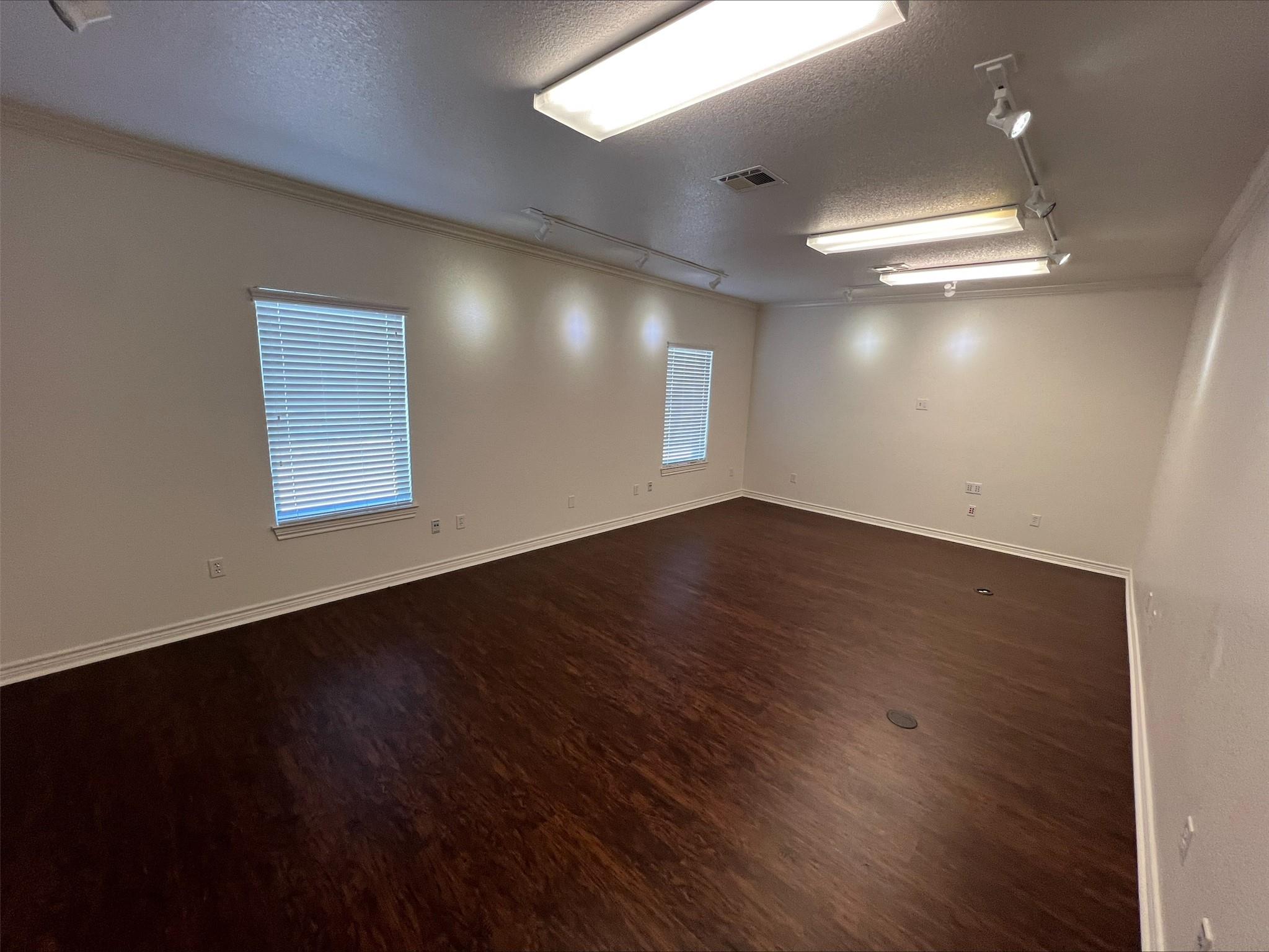 4003 W Stan Schlueter Loop, Killeen, TX 76549