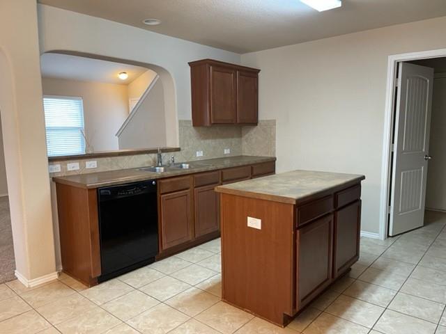 608 Alamo Plaza Dr, Cedar Park, TX 78613