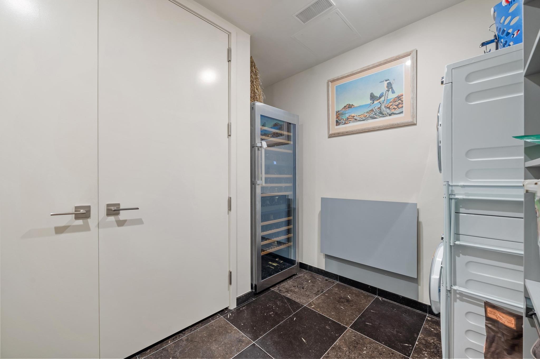 202 Nueces St # 1607, Austin, TX 78701