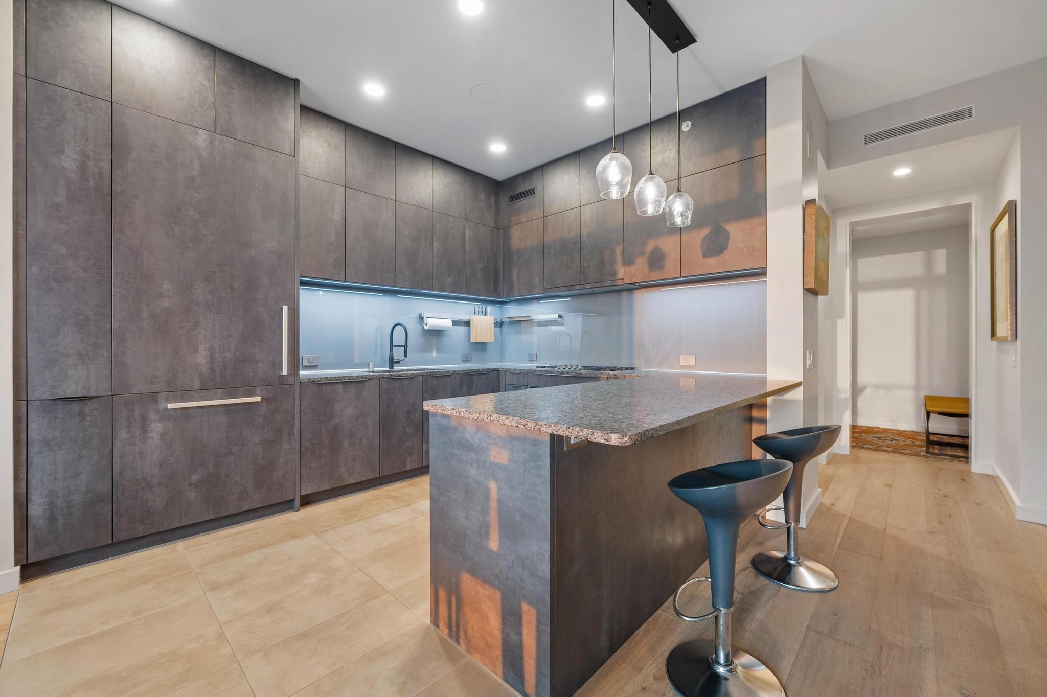 202 Nueces St # 1607, Austin, TX 78701