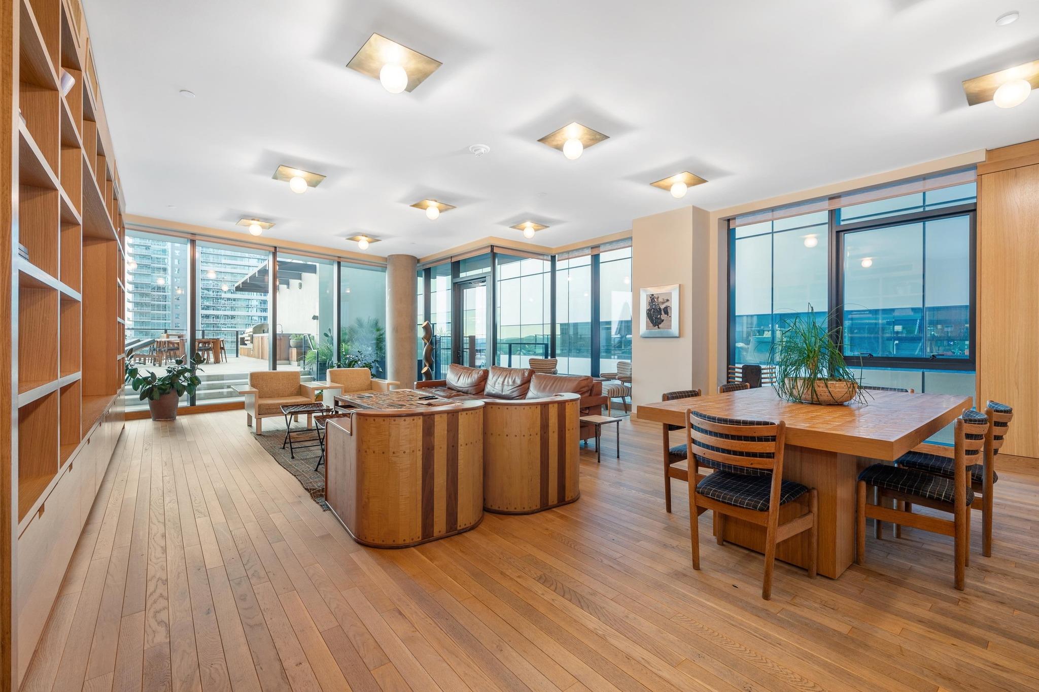 202 Nueces St # 1607, Austin, TX 78701