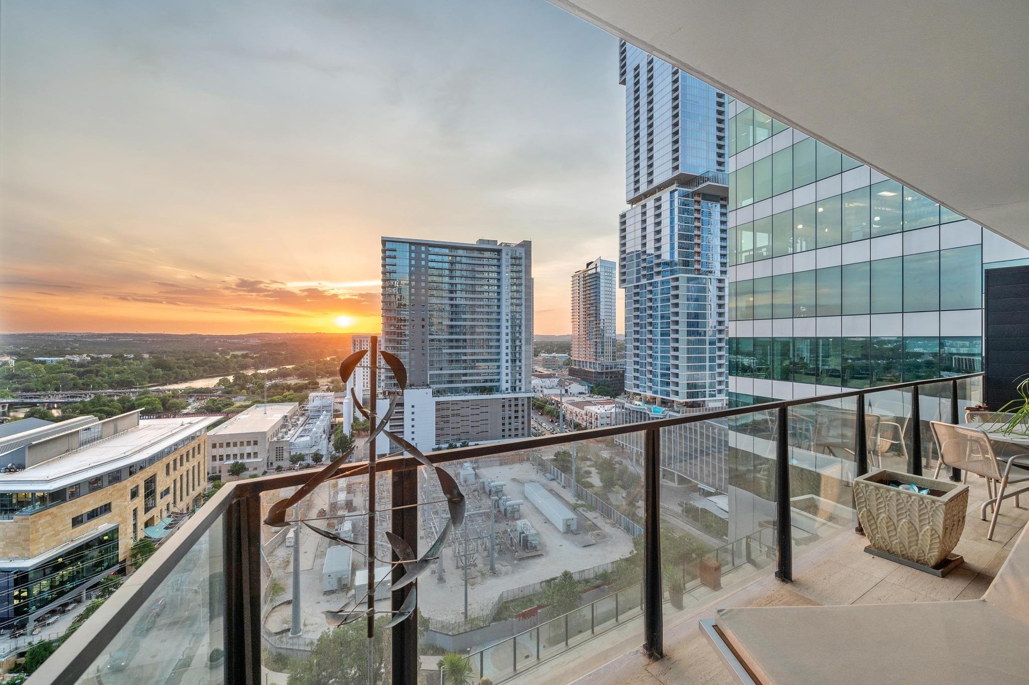 202 Nueces St # 1607, Austin, TX 78701