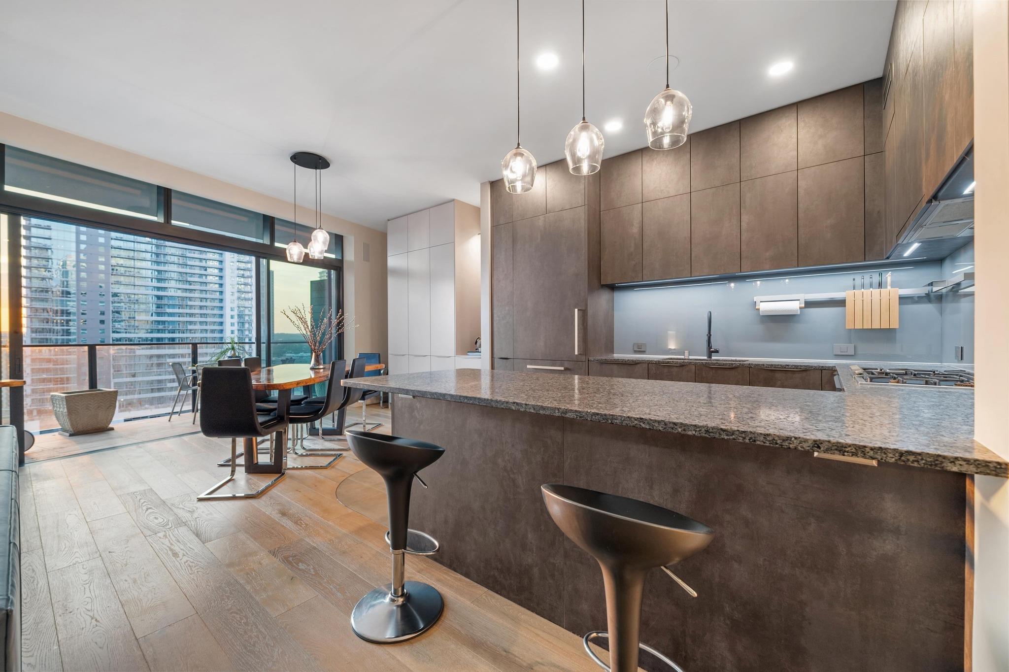 202 Nueces St # 1607, Austin, TX 78701