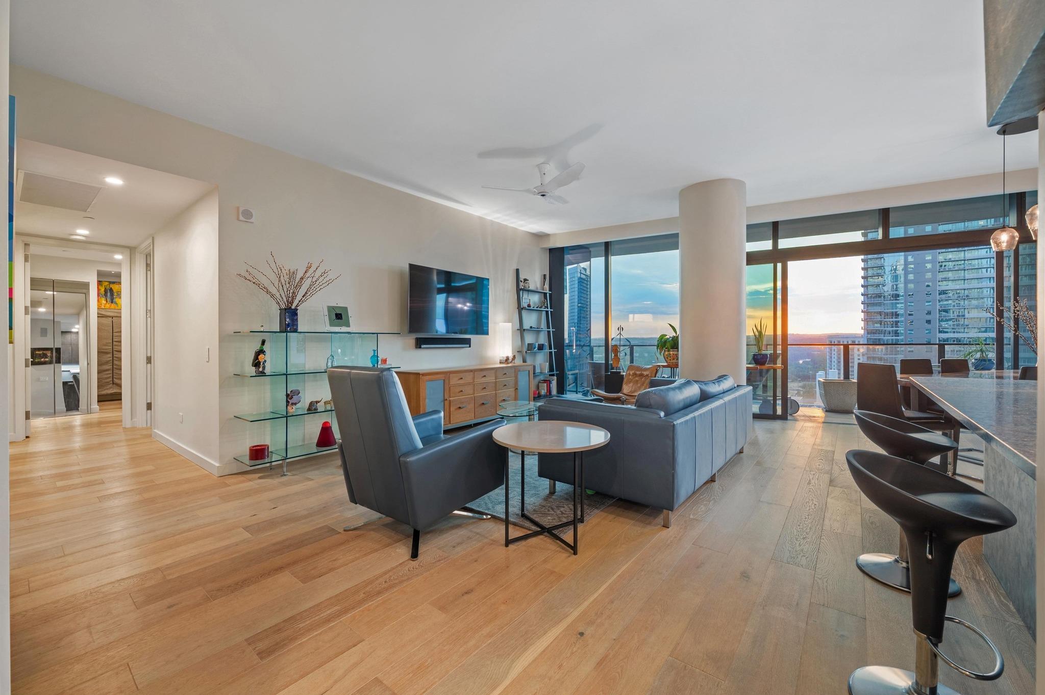 202 Nueces St # 1607, Austin, TX 78701