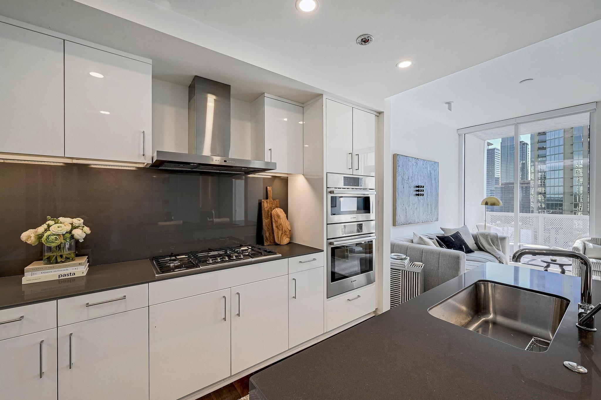 301 West Ave # 2105, Austin, TX 78701