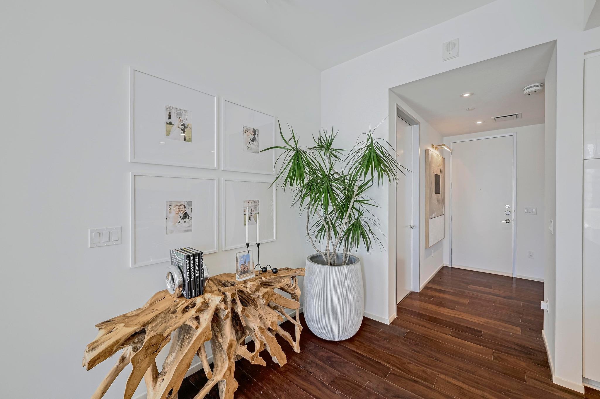 301 West Ave # 2105, Austin, TX 78701