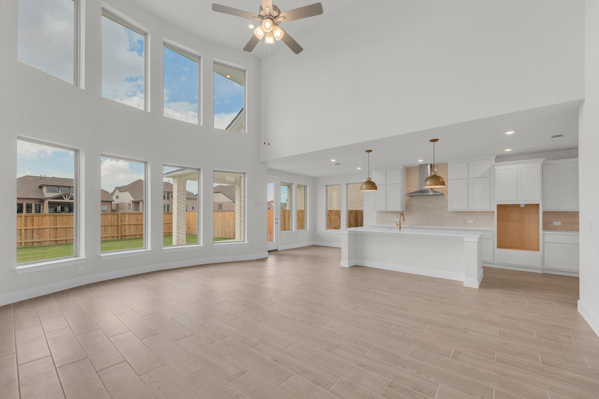 161 Montecilo Dr, Liberty Hill, TX 78642