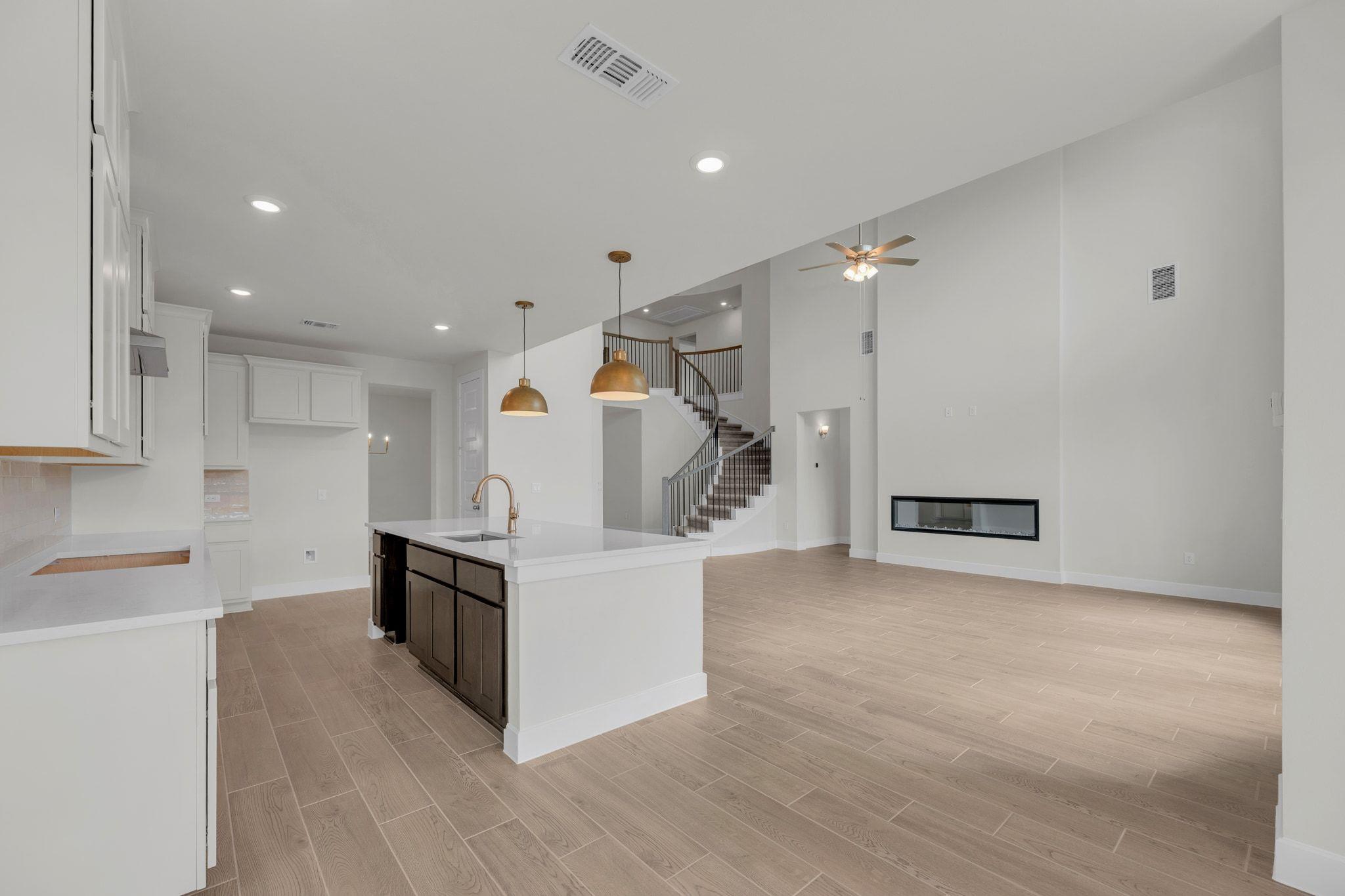 161 Montecilo Dr, Liberty Hill, TX 78642