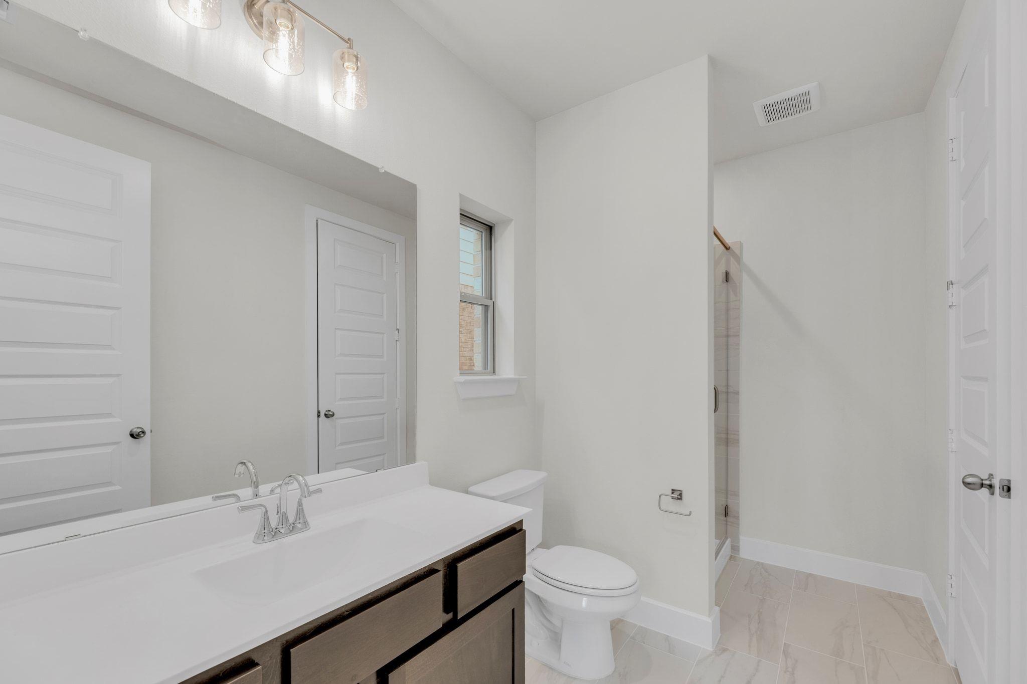 161 Montecilo Dr, Liberty Hill, TX 78642