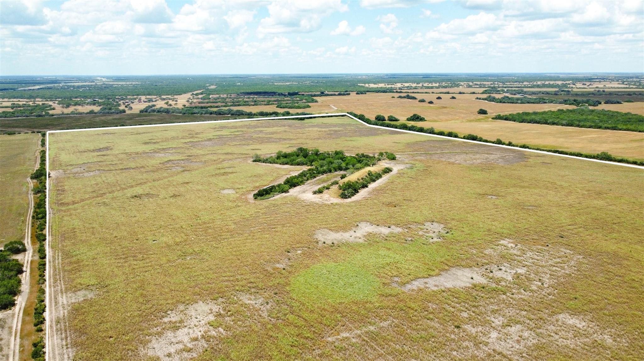 TBD CR 321, George West, TX 78022