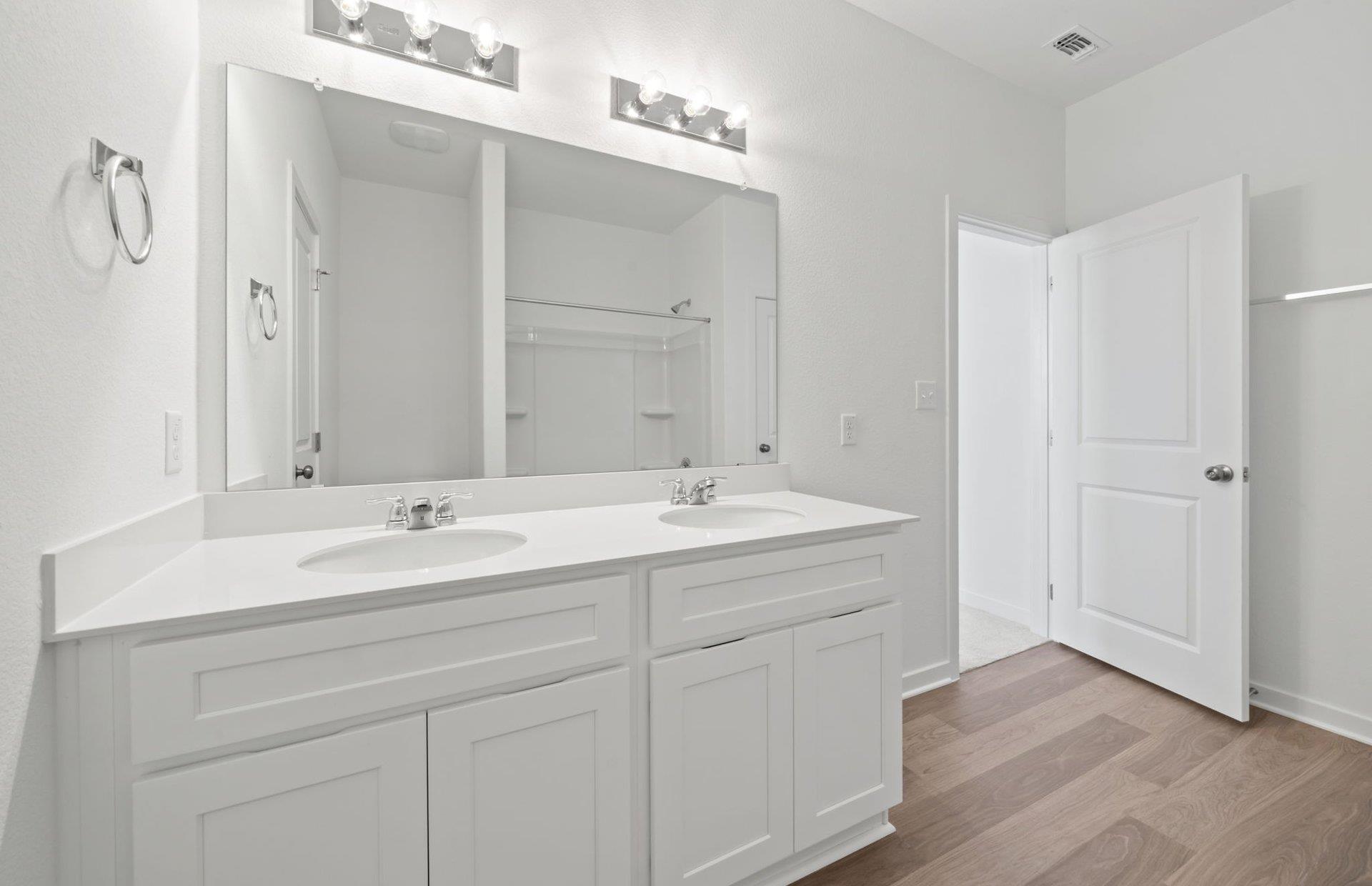 105 Lindheimer Ln, San Marcos, TX 78666