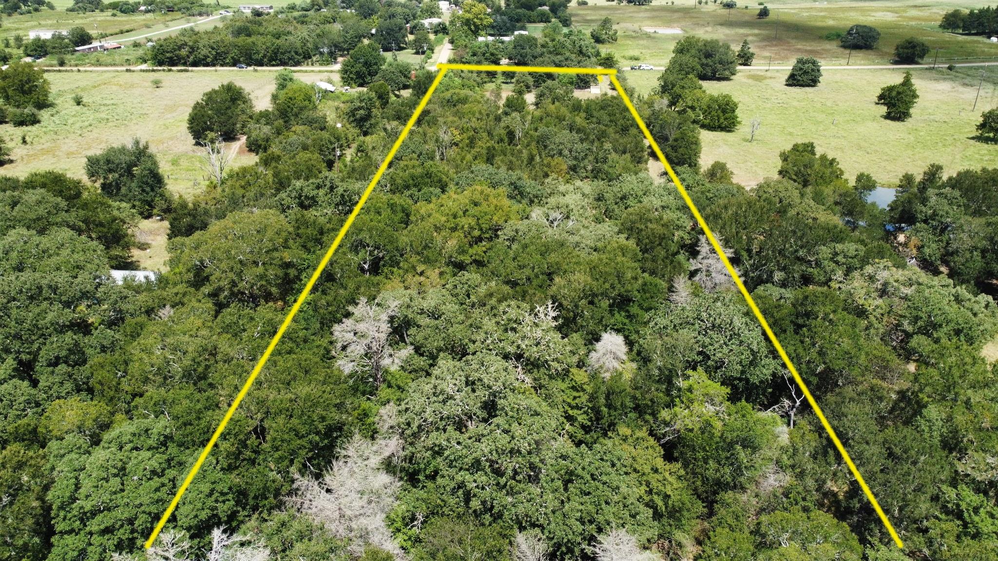 11305 Cooper Ln, Calvert, TX 77837