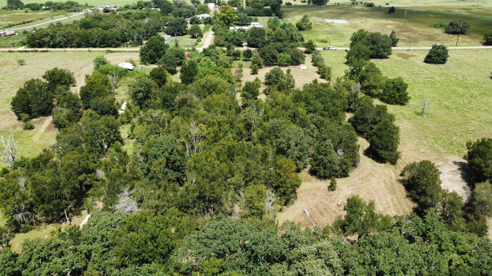 11305 Cooper Ln, Calvert, TX 77837