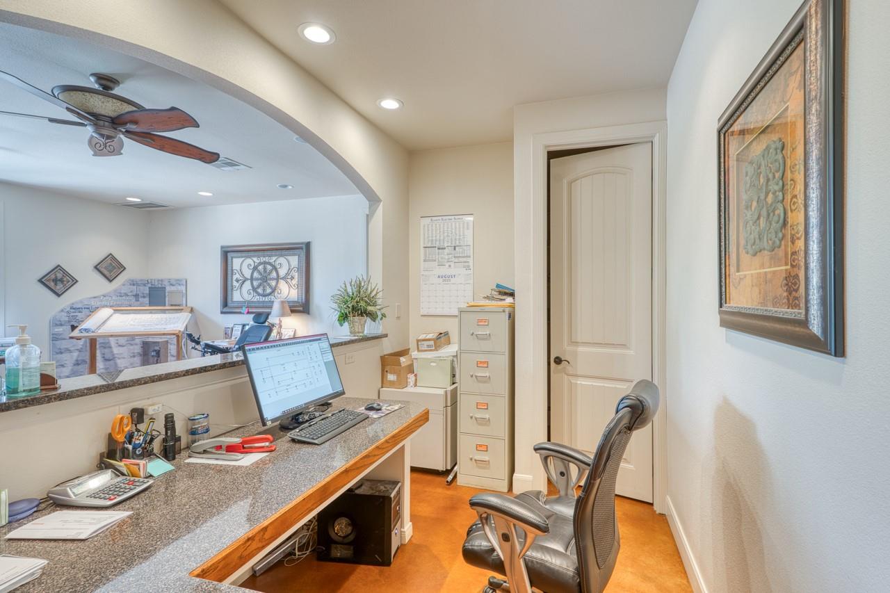 1403 Resource Pkwy, Marble Falls, TX 78654